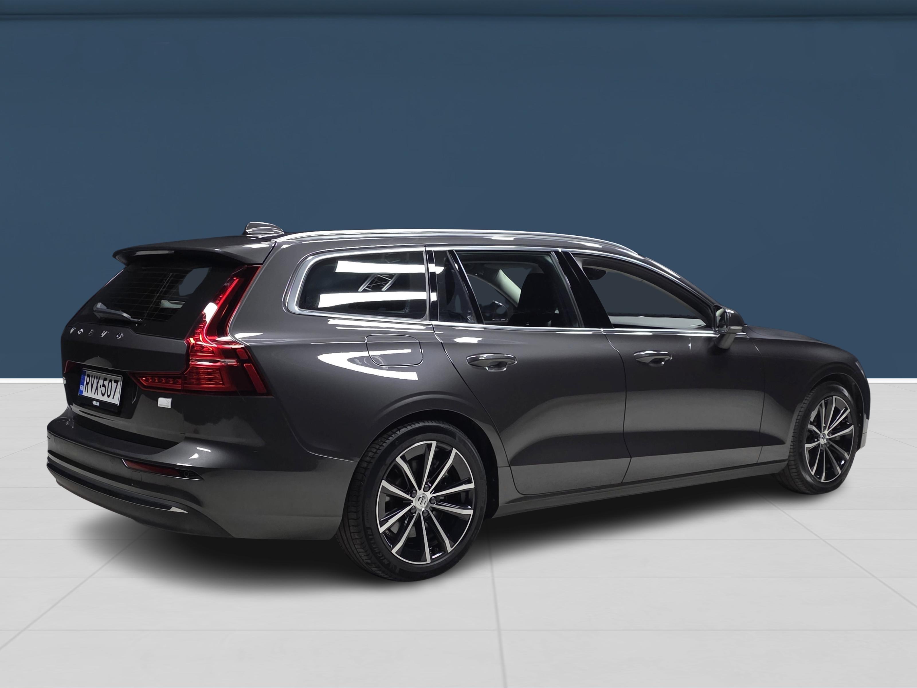 Volvo V60 4