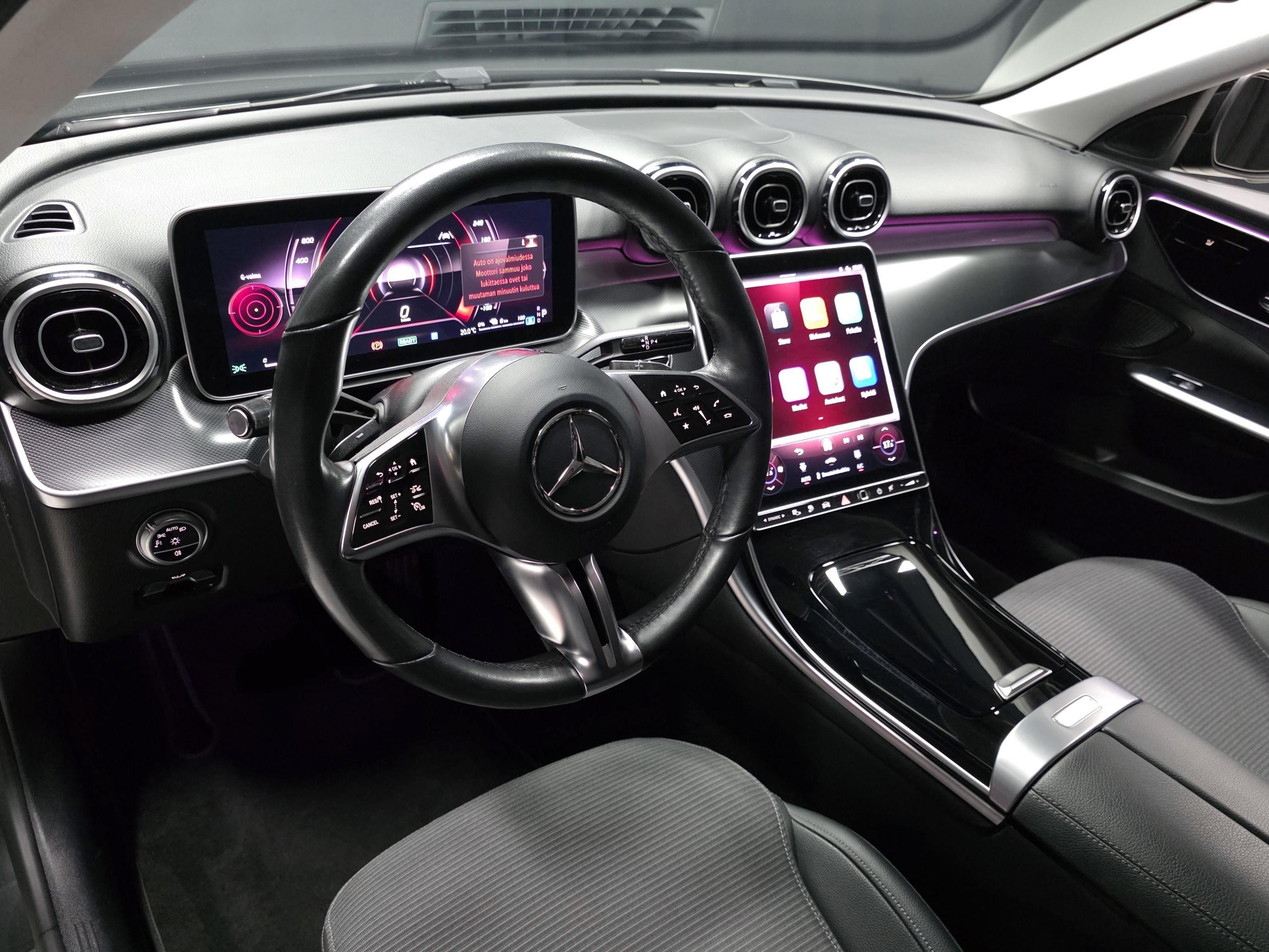 Mercedes-Benz C 8