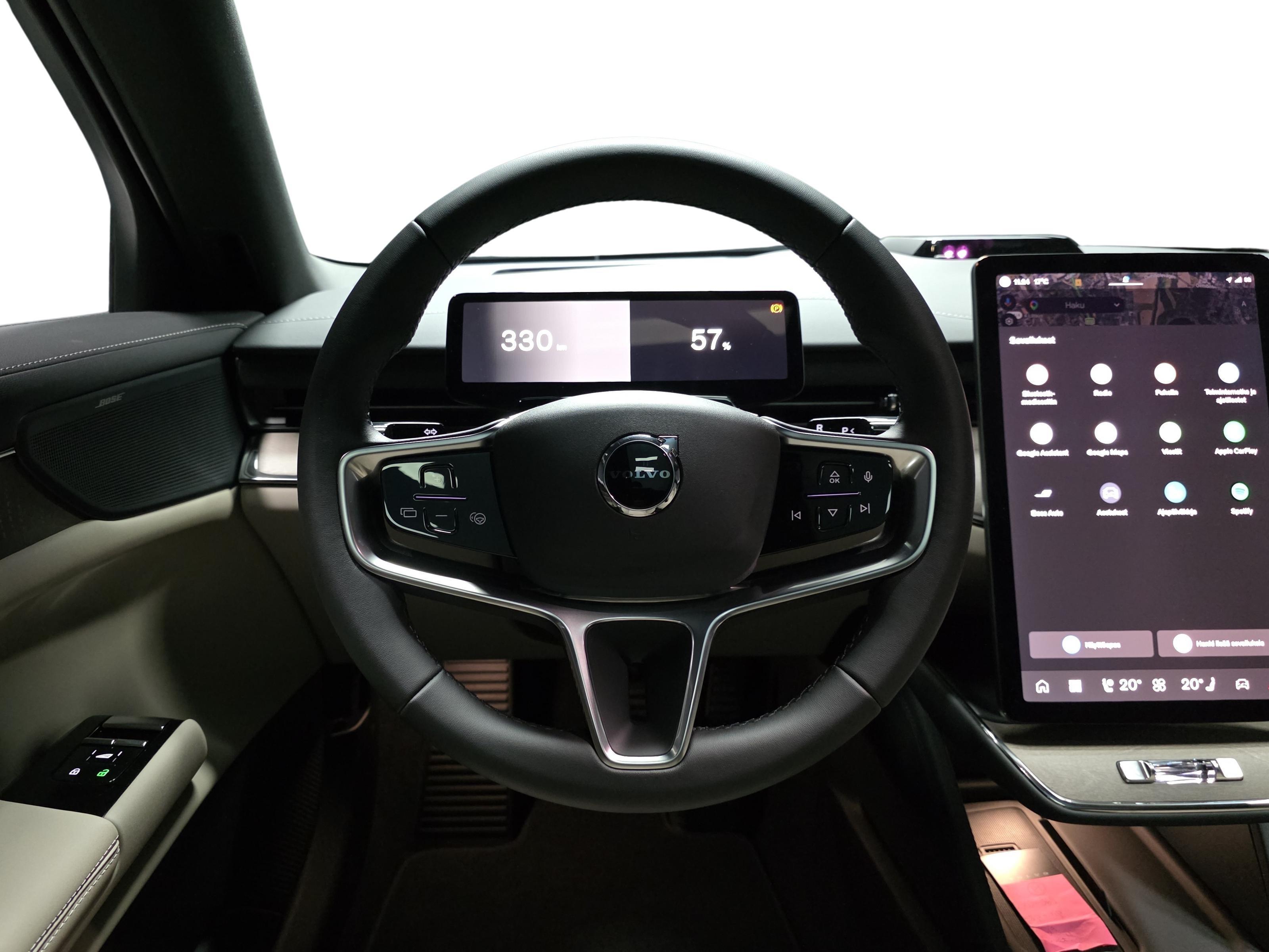 Volvo ES90 10