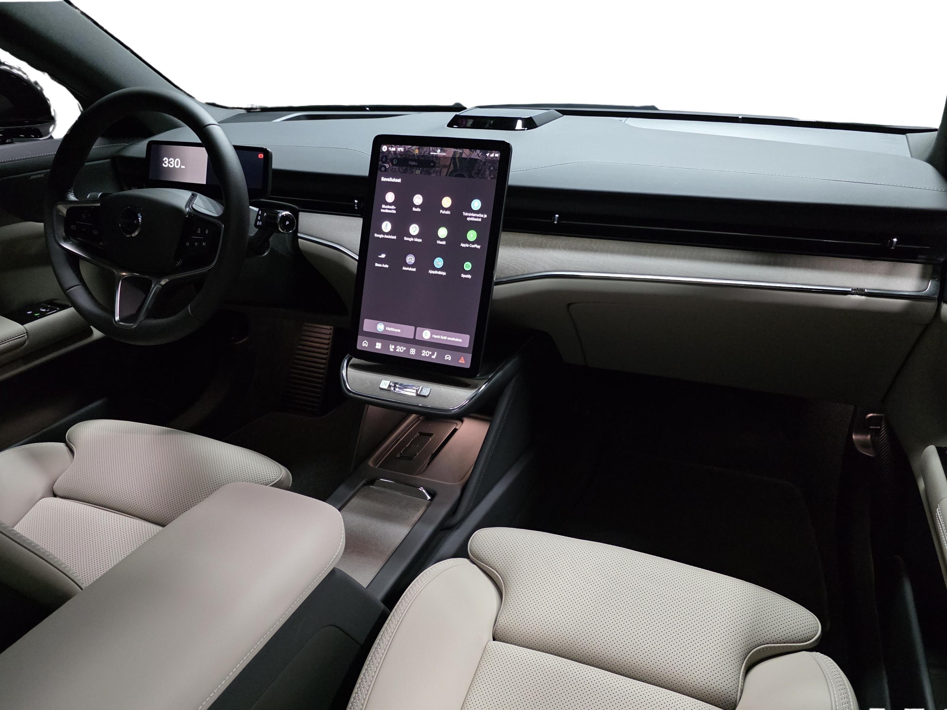 Volvo ES90 17
