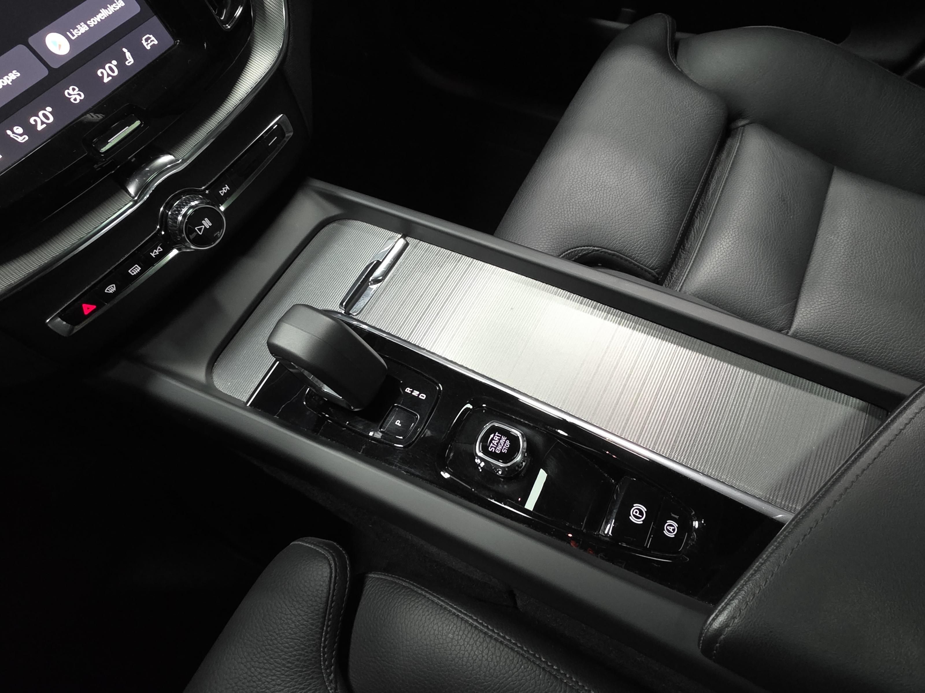 Volvo XC60 15