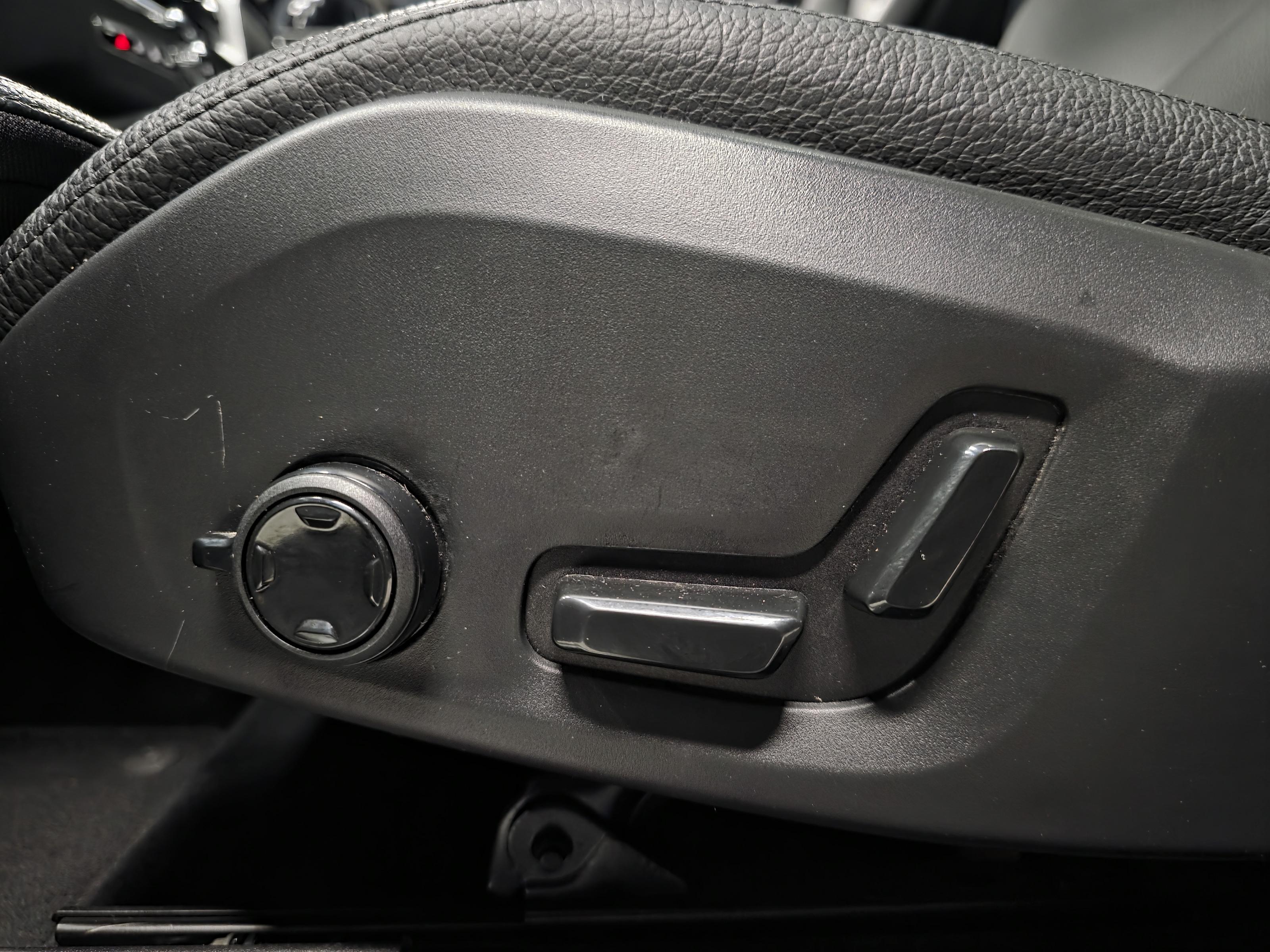 Volvo XC60 16