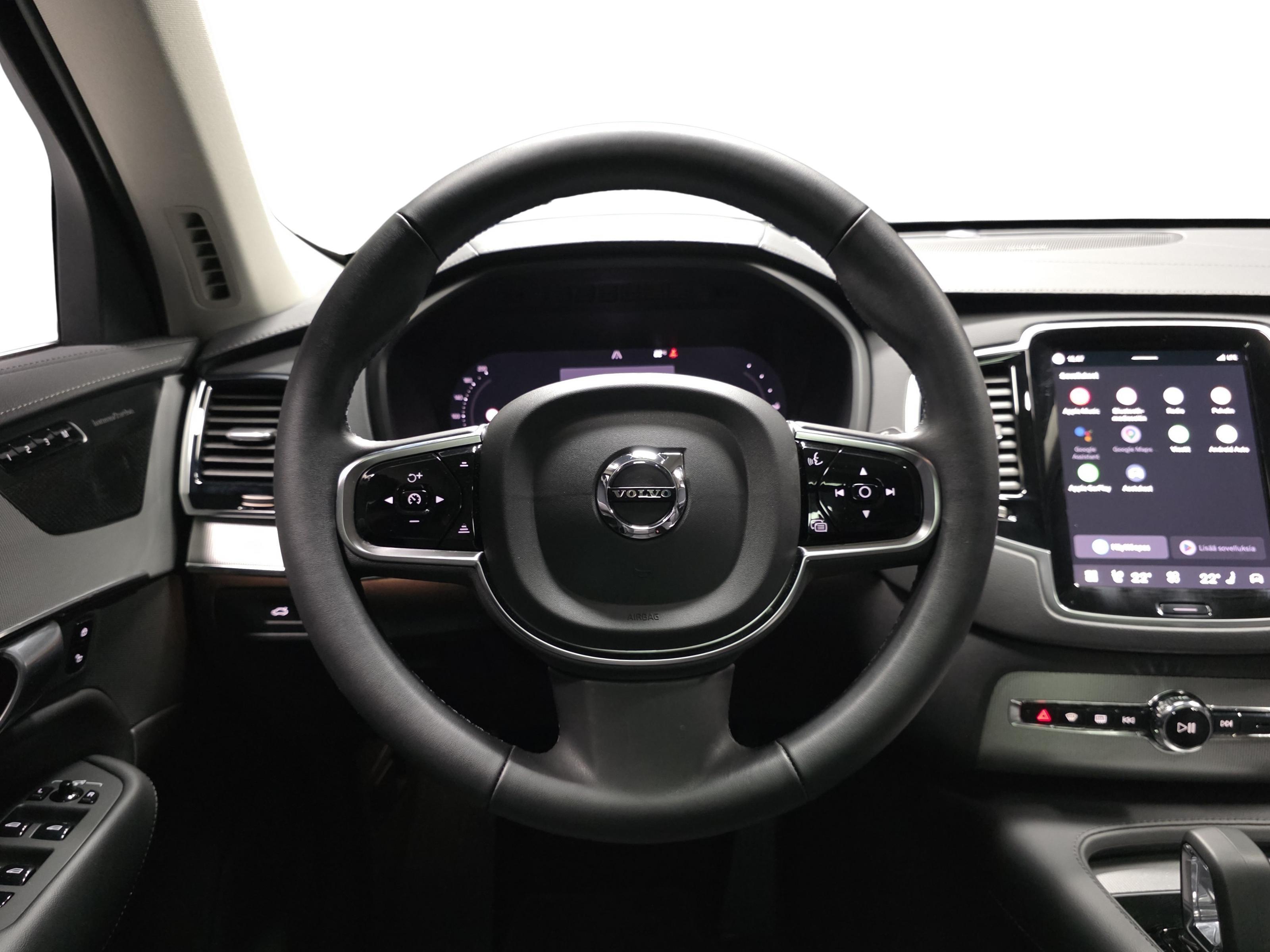 Volvo XC90 10