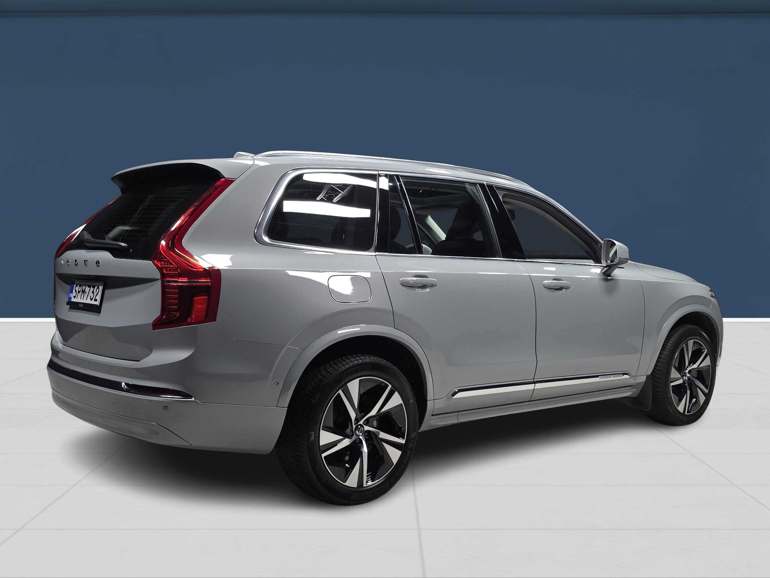 Volvo XC90 4