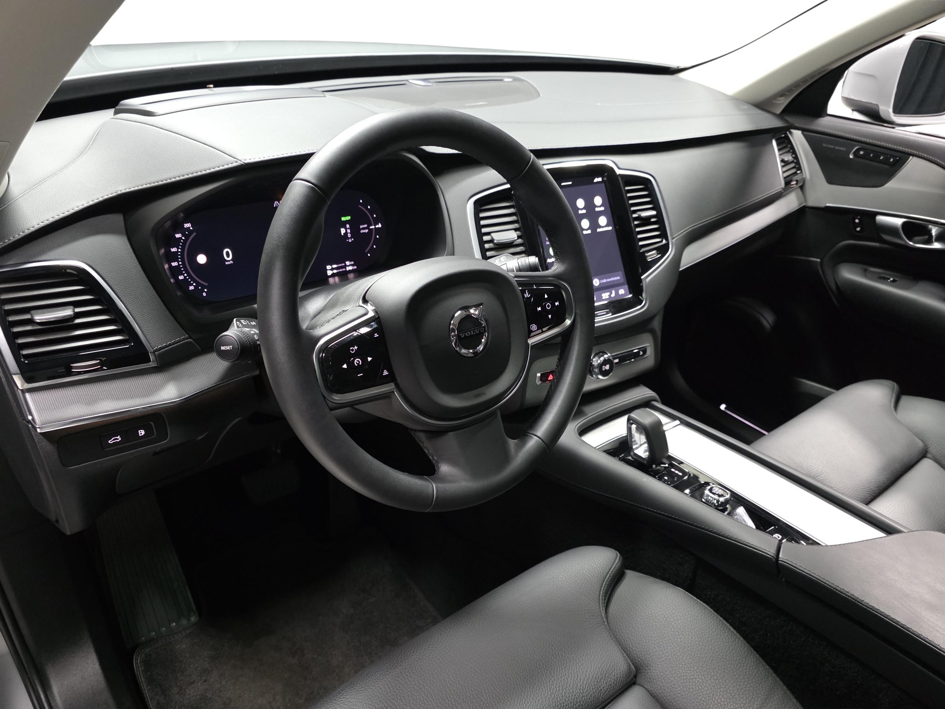 Volvo XC90 8