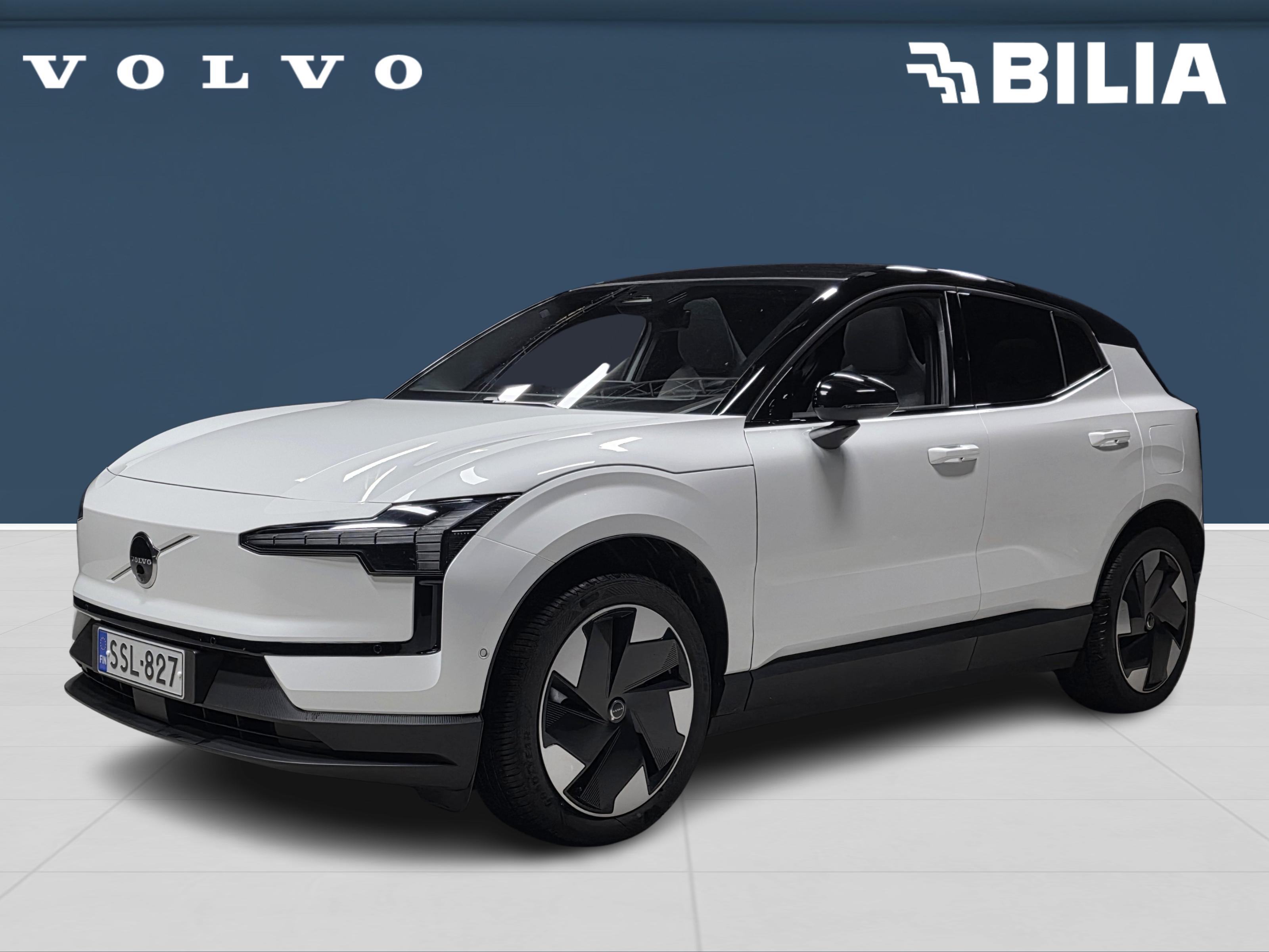 Volvo EX30 1