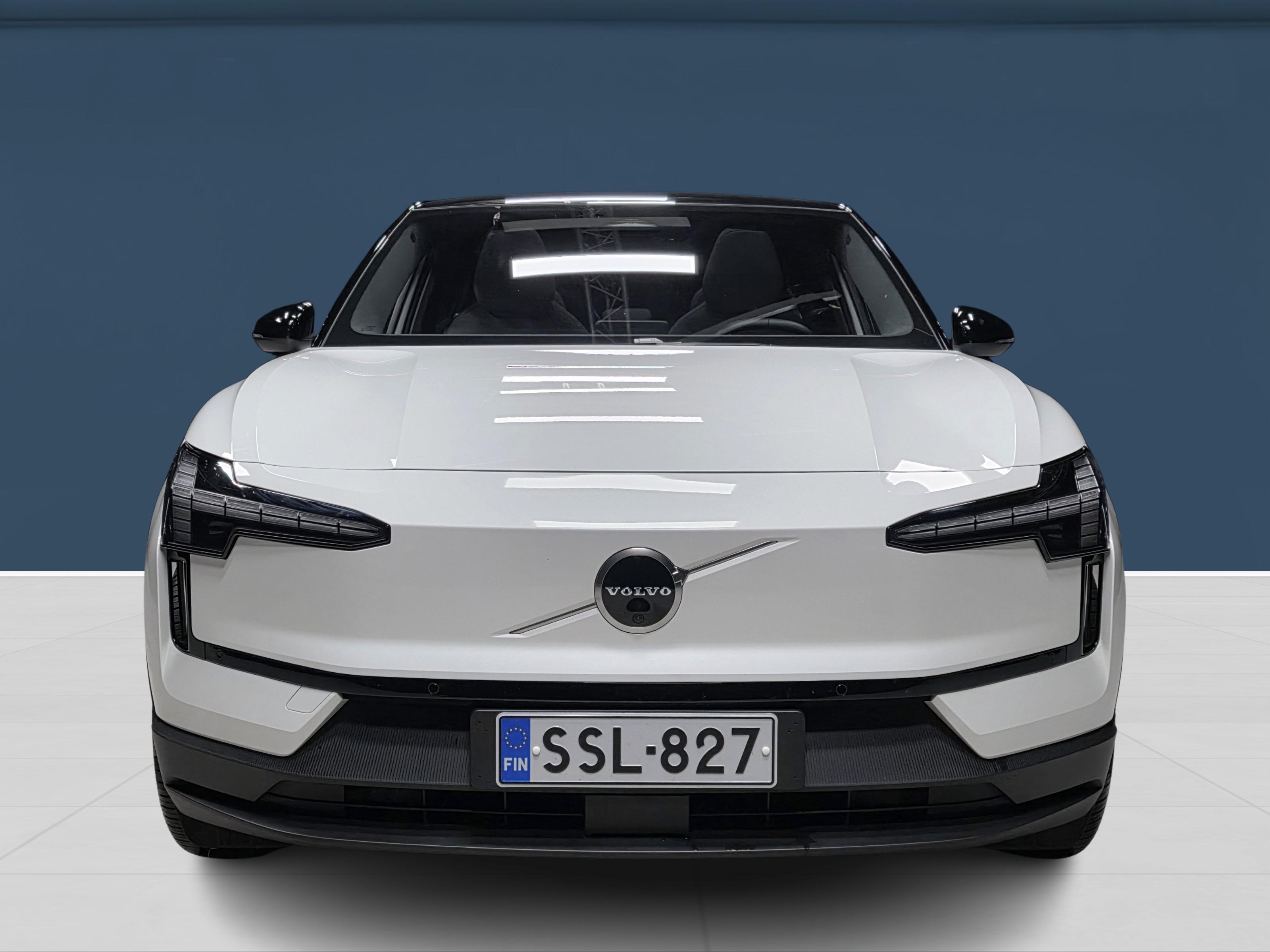 Volvo EX30 2