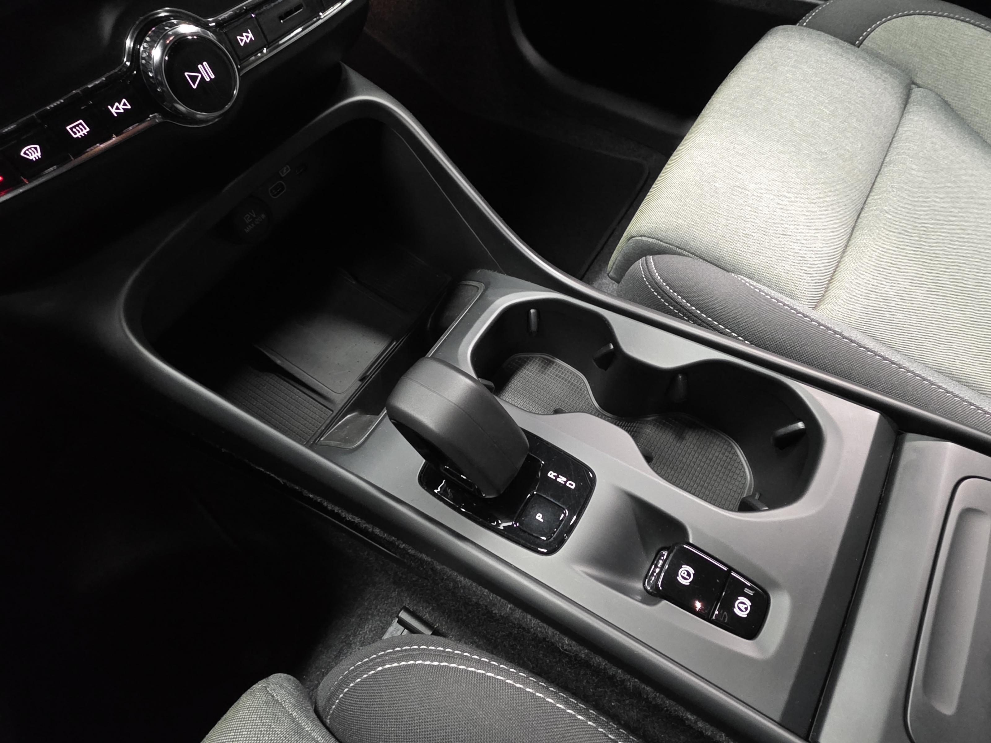 Volvo XC40 14