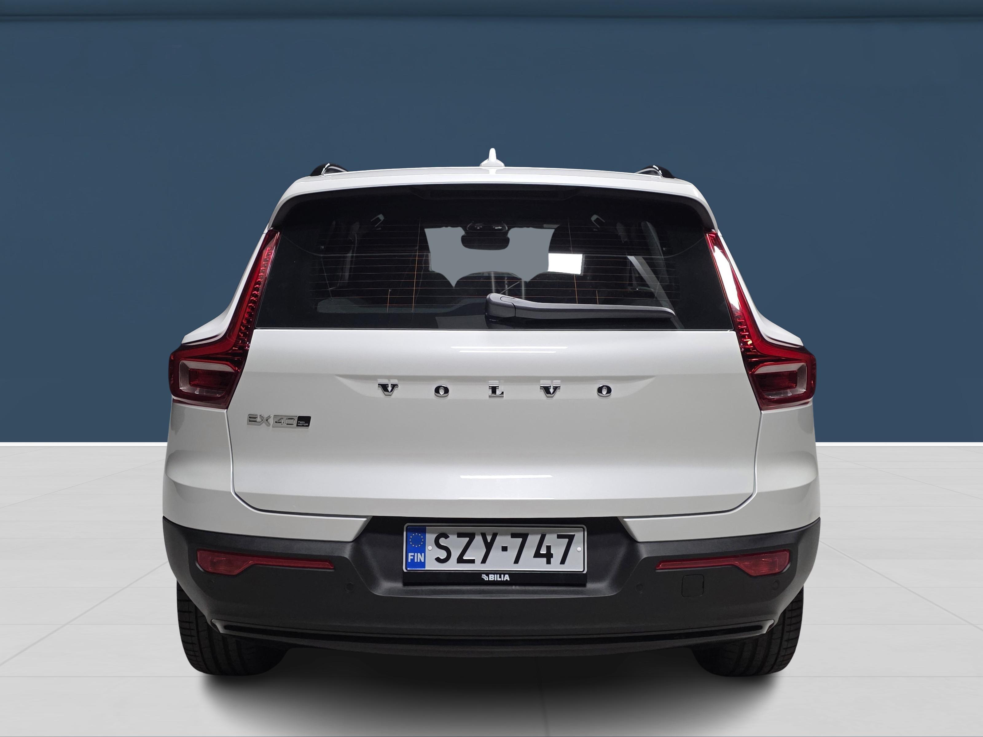 Volvo EX40 5