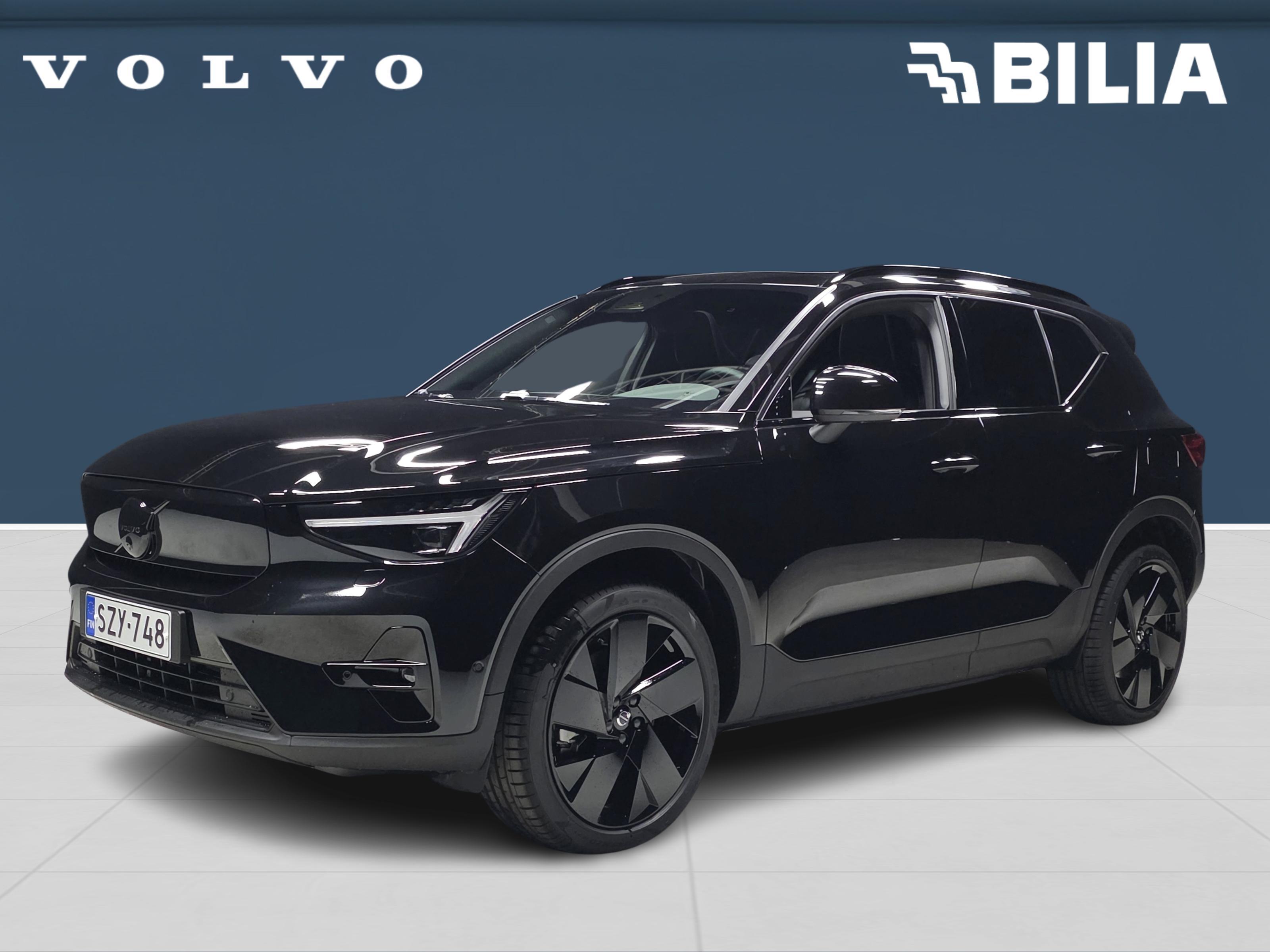Volvo EX40 1