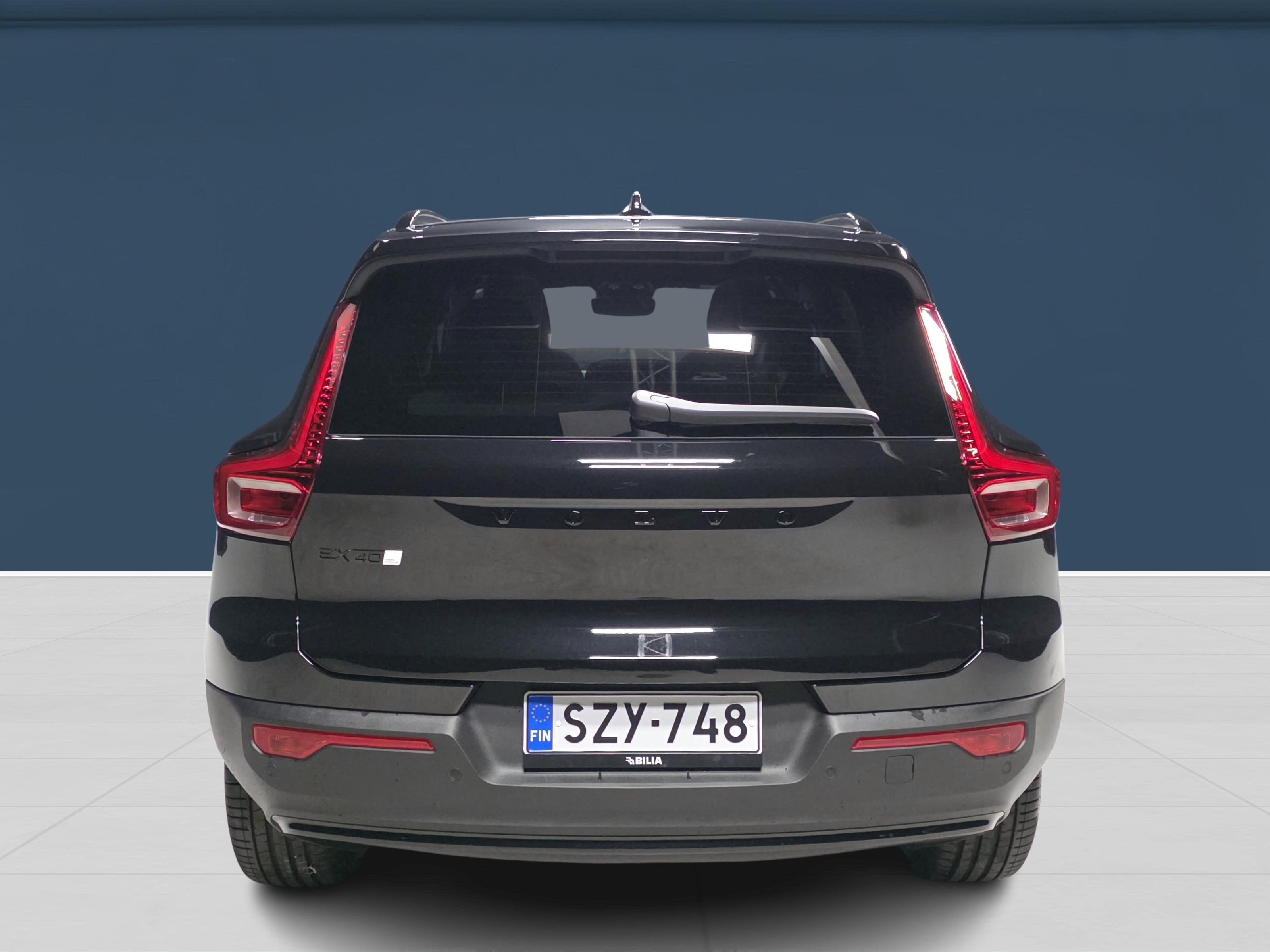 Volvo EX40 5