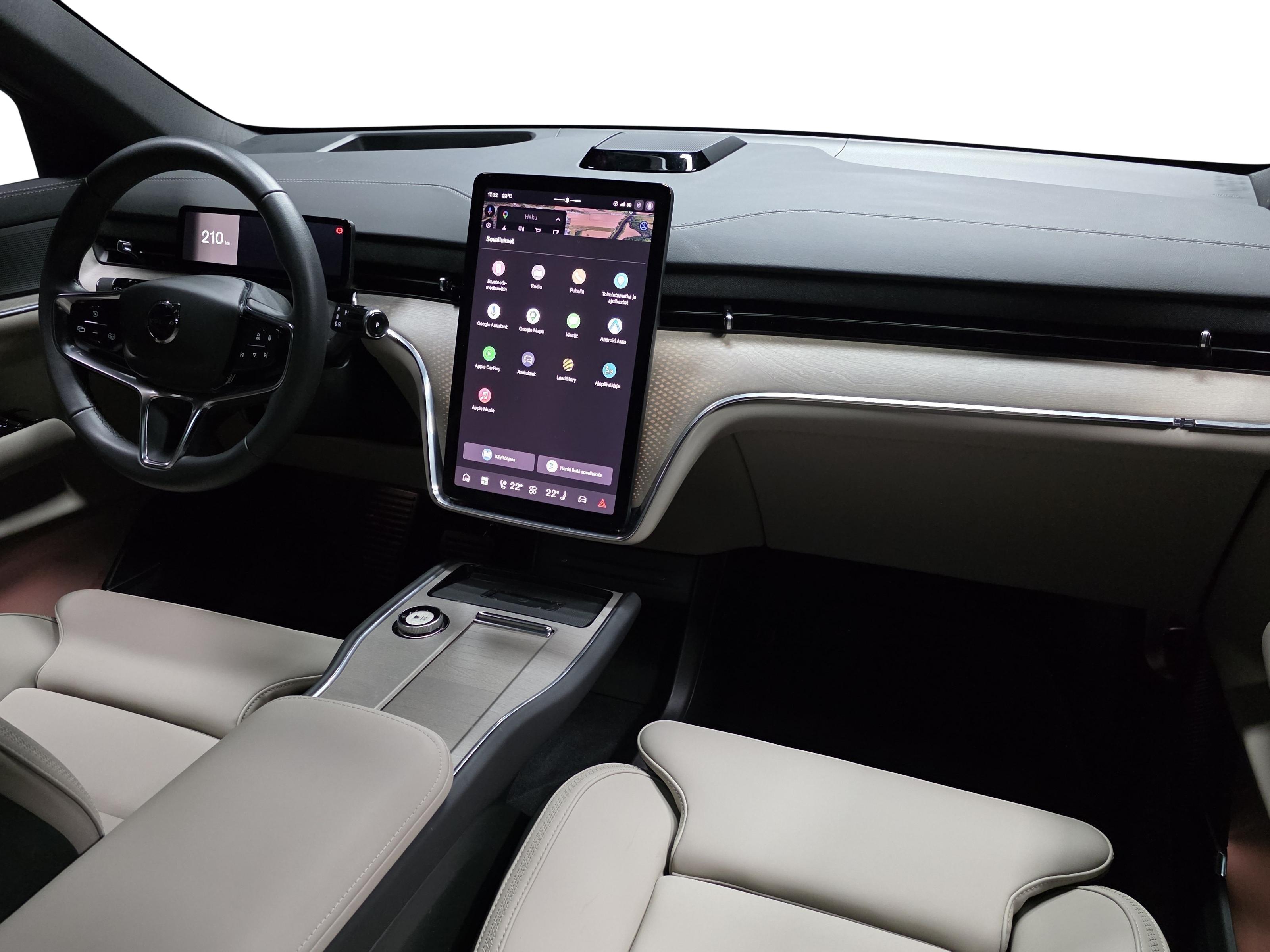 Volvo EX90 18