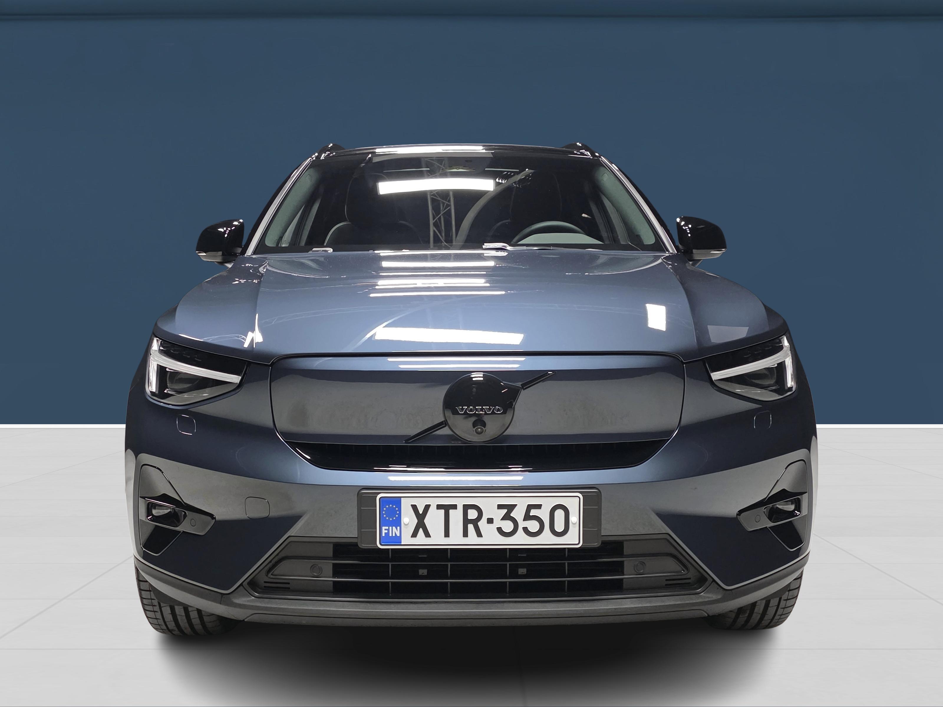 Volvo EX40 2