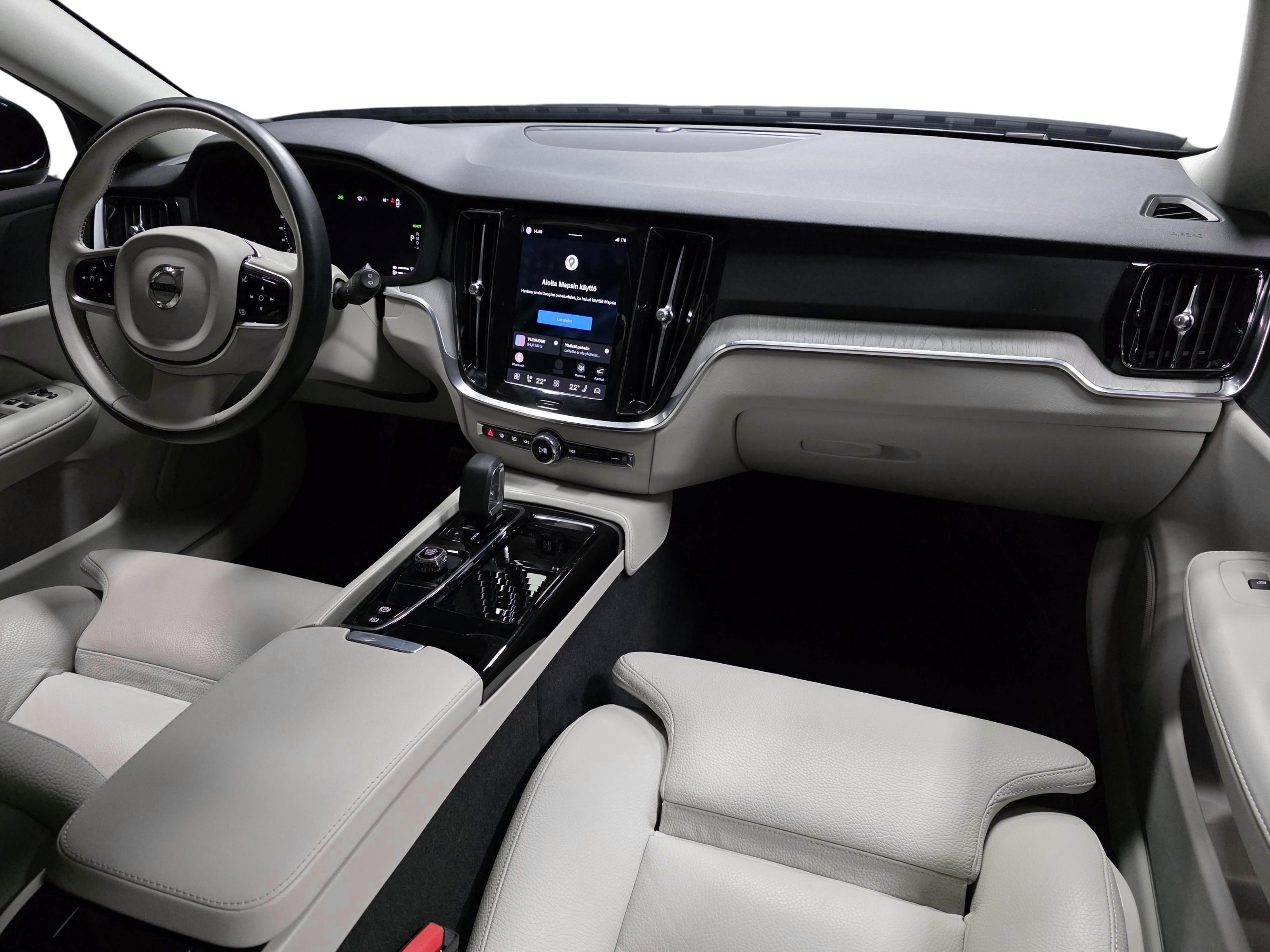 Volvo V60 16