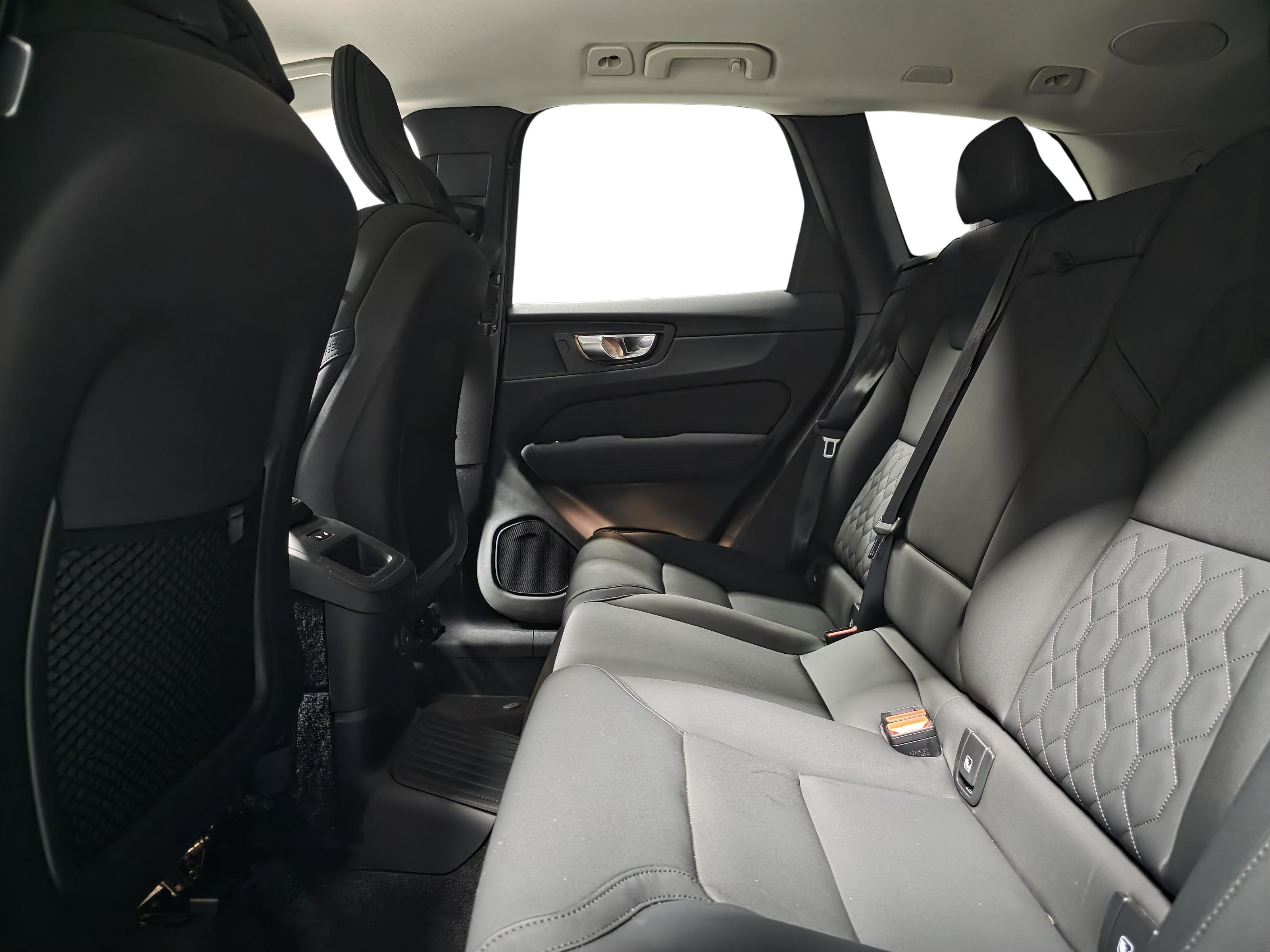 Volvo XC60 9