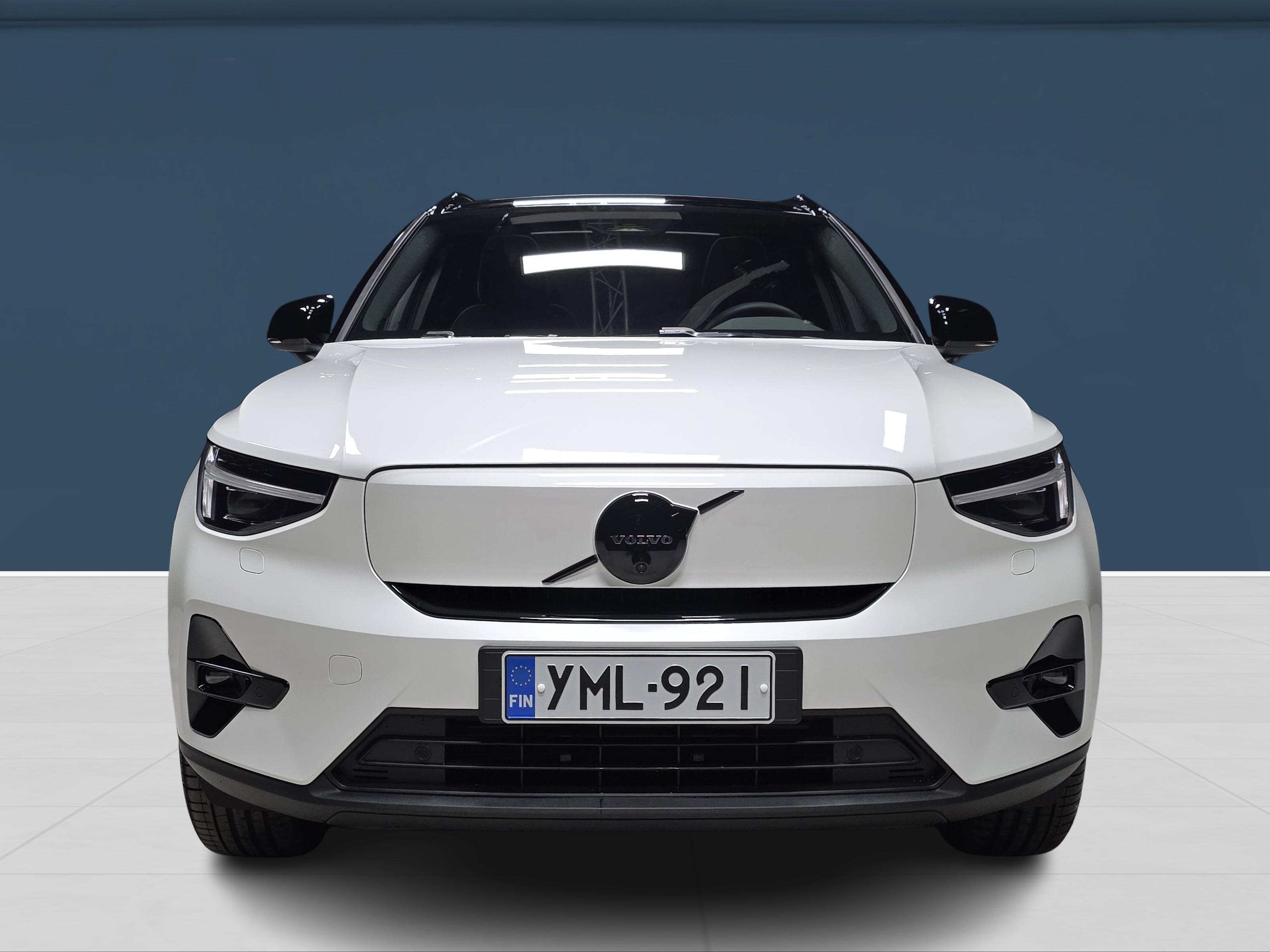 Volvo EX40 2