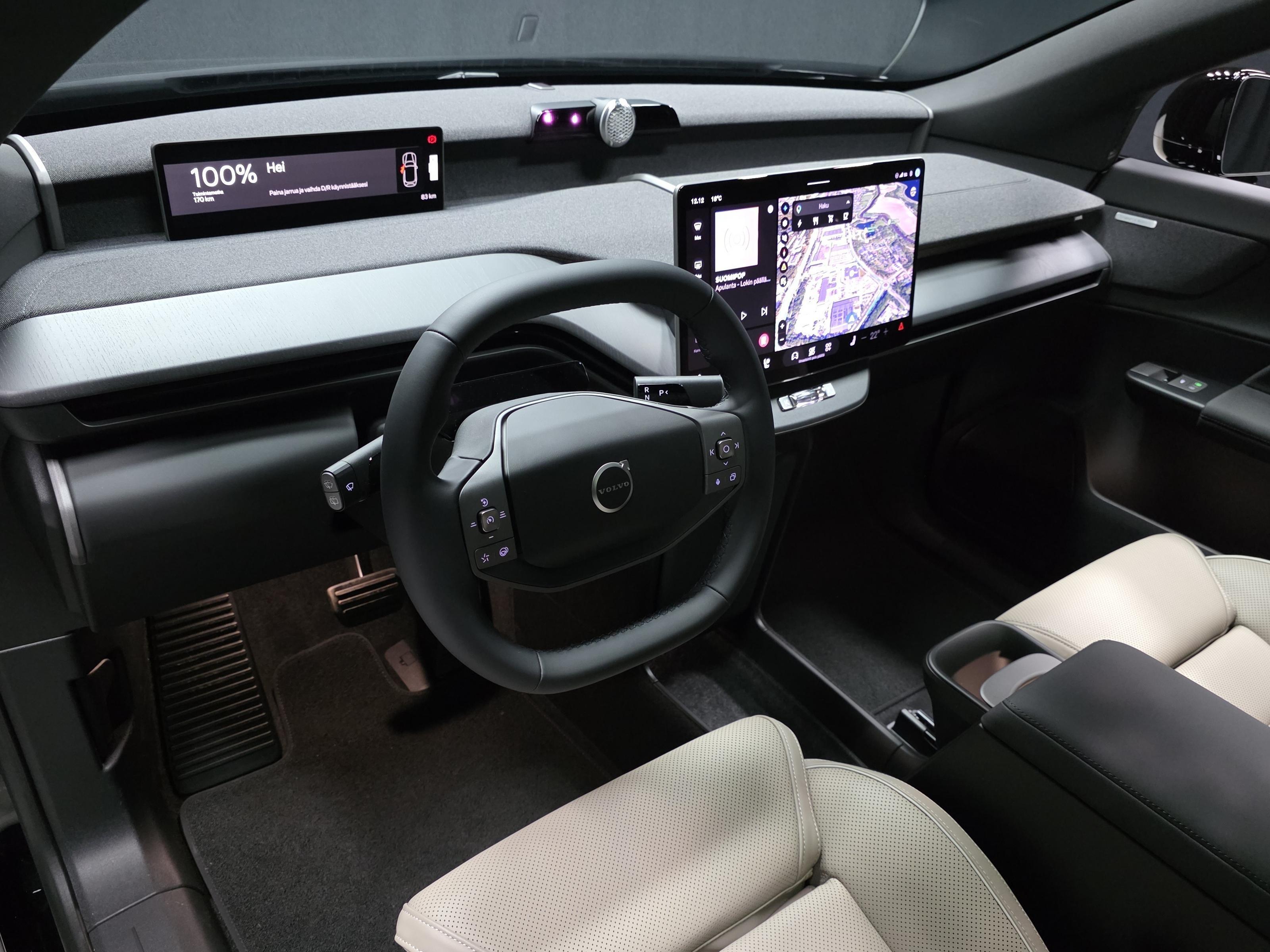Volvo EX60 8