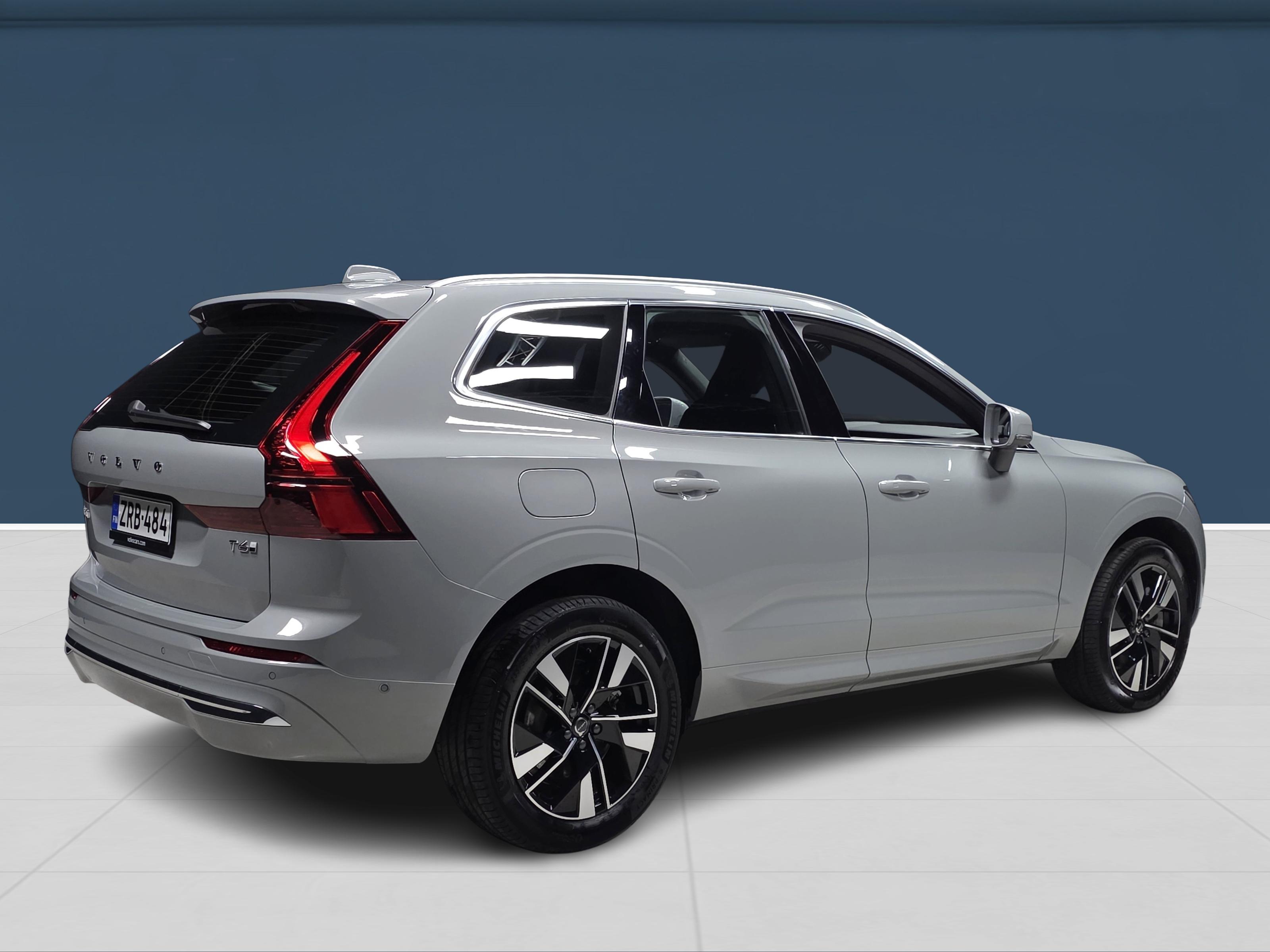Volvo XC60 4