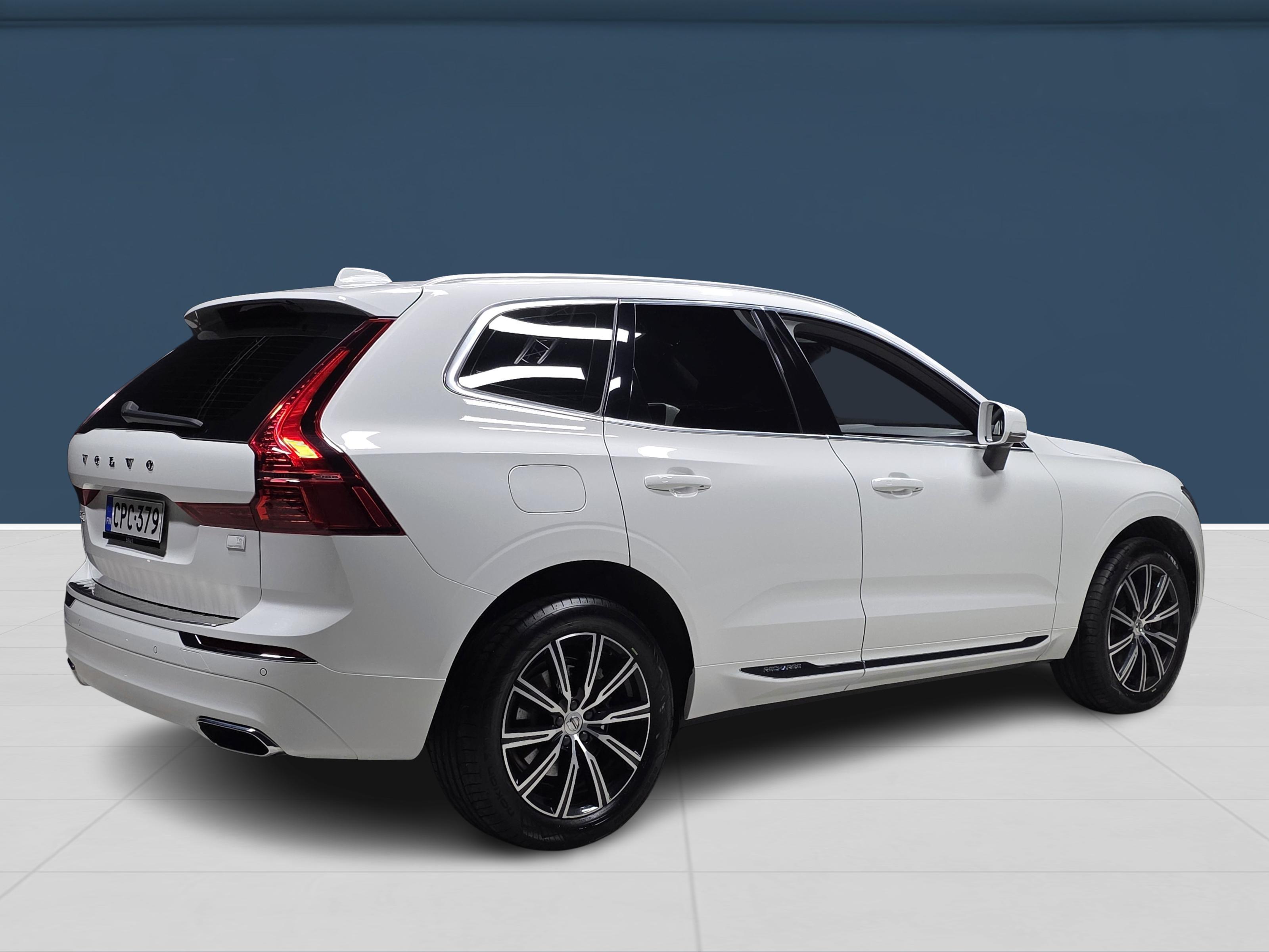 Volvo XC60 4