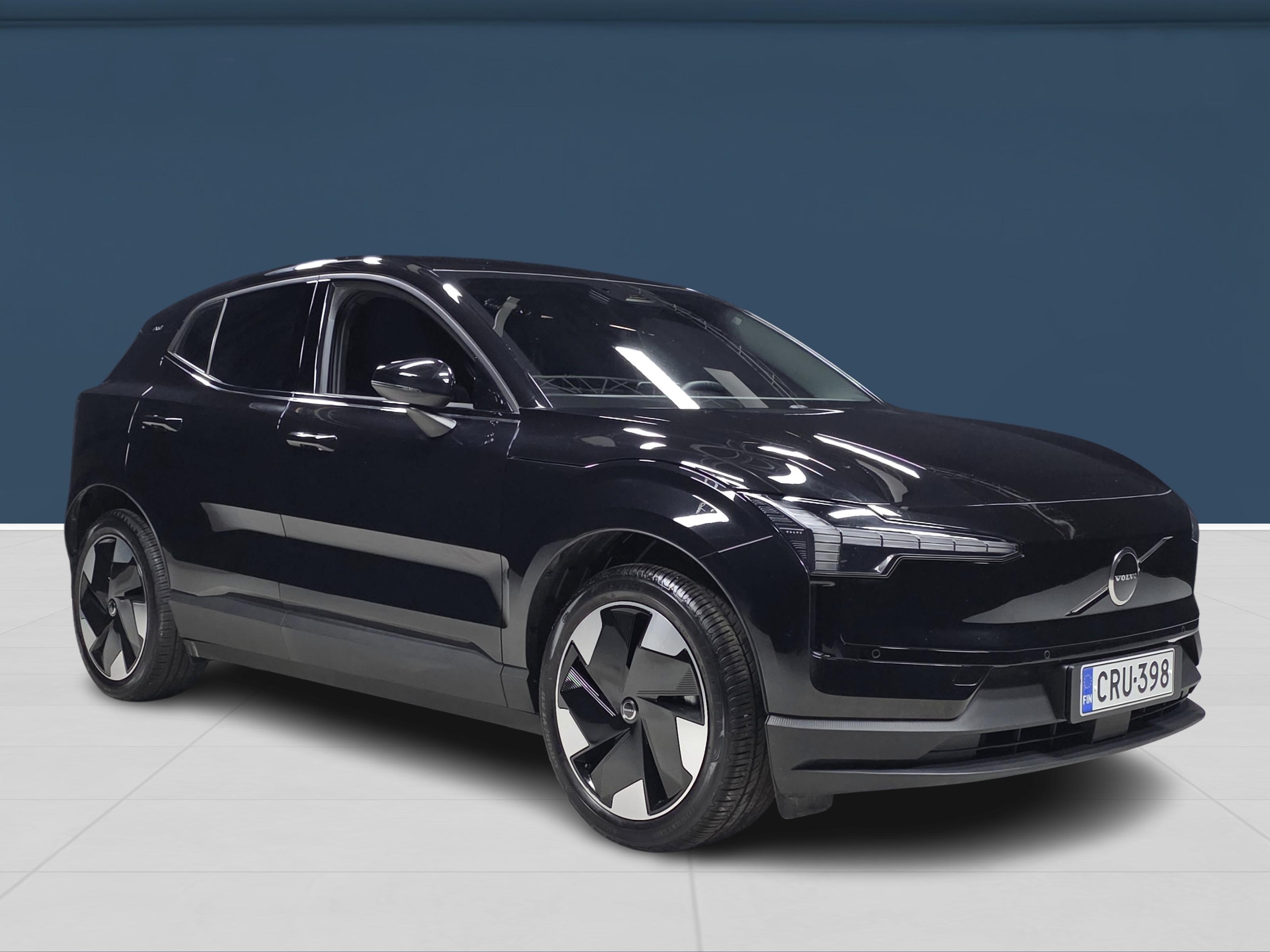 Volvo EX30 3