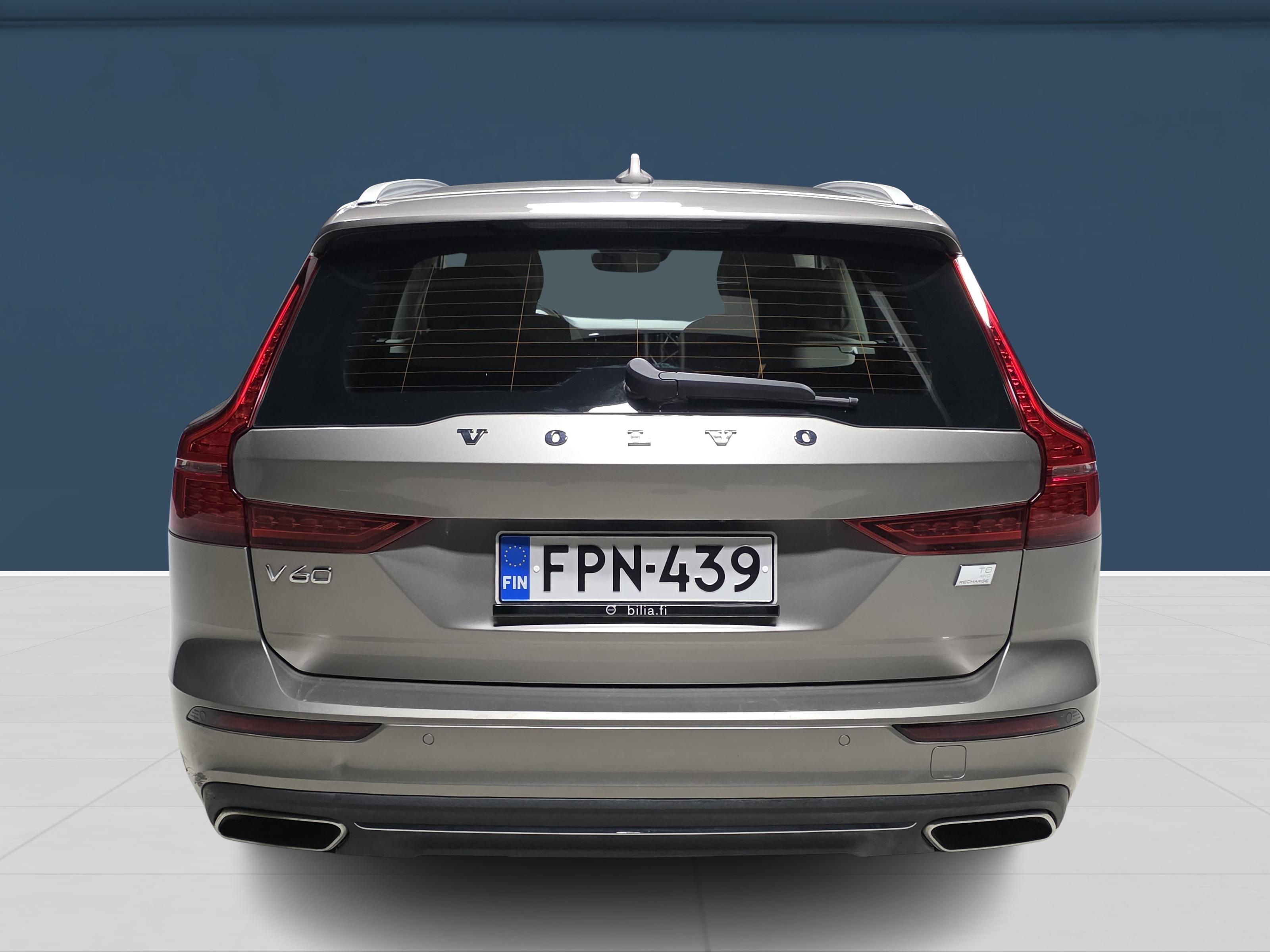 Volvo V60 5