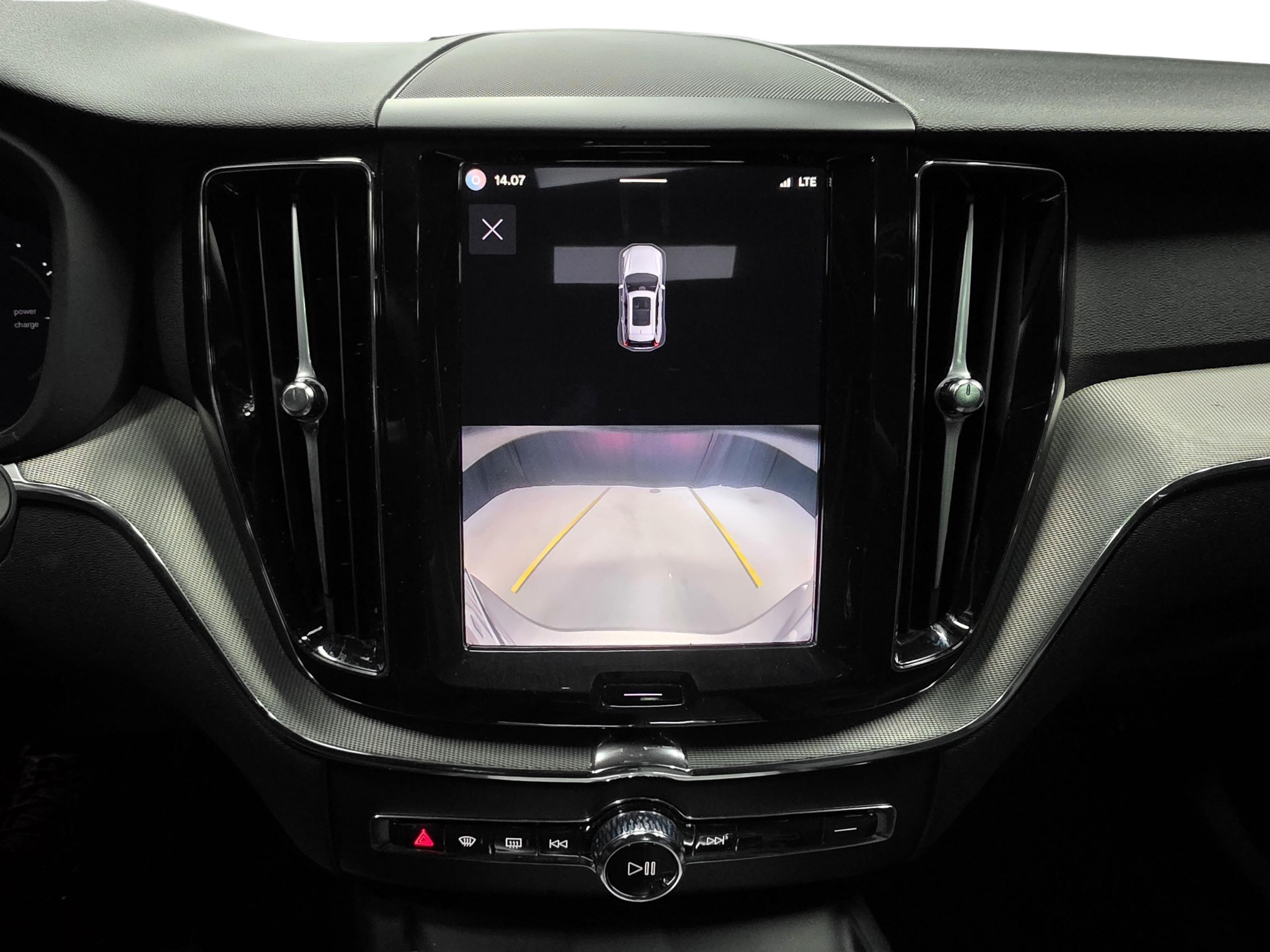 Volvo XC60 13