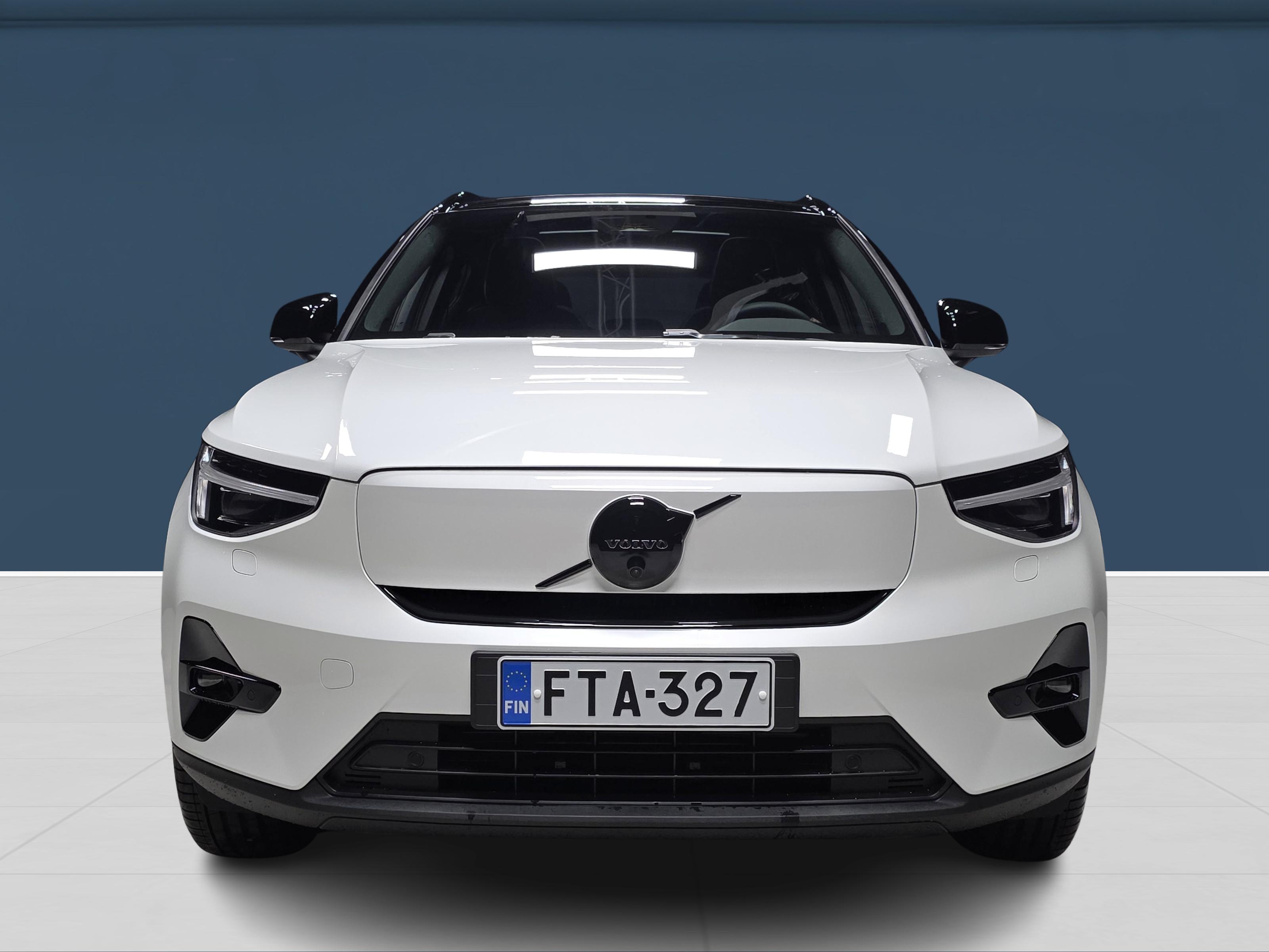 Volvo EX40 2