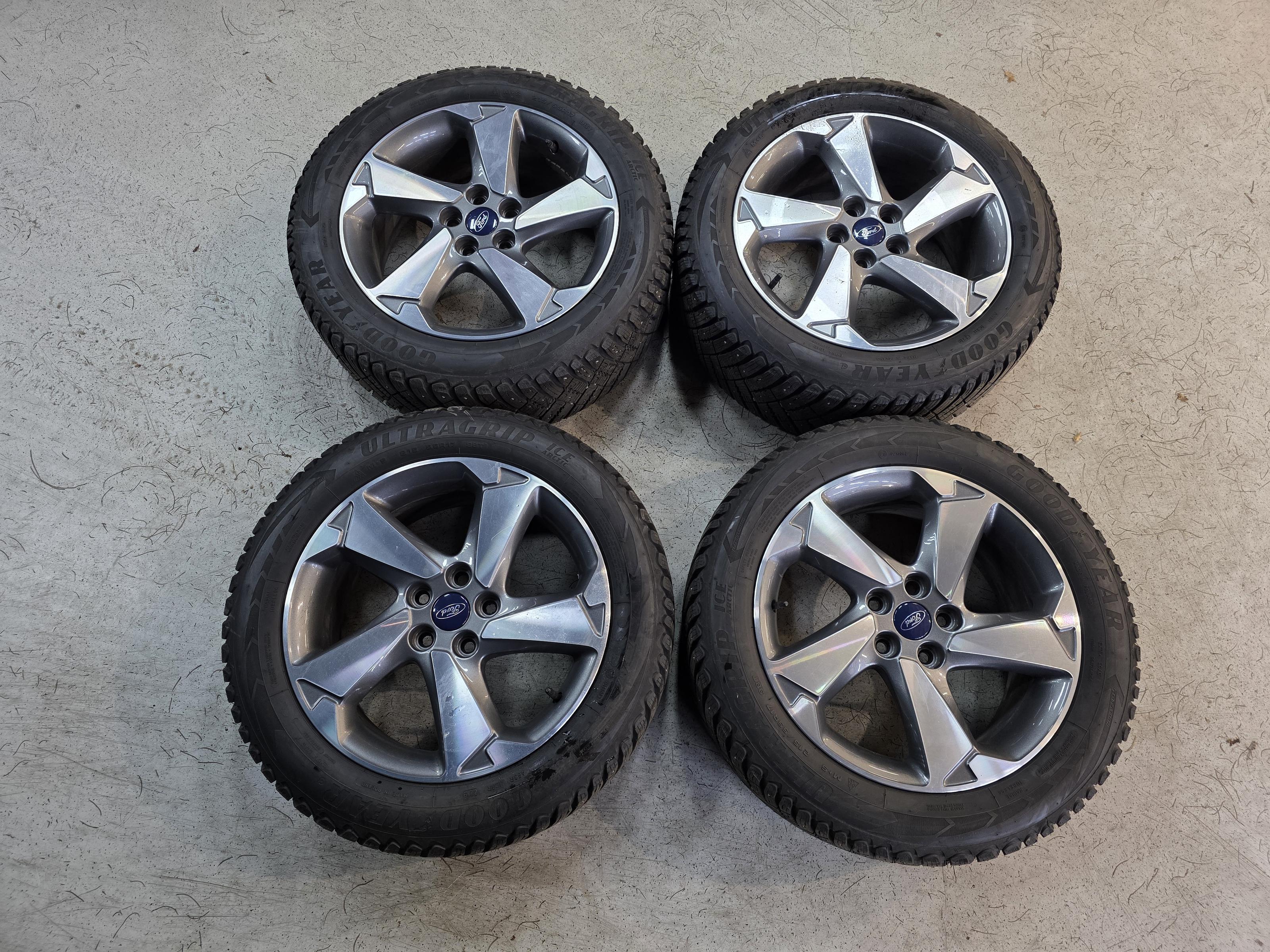 Ford Focus 16