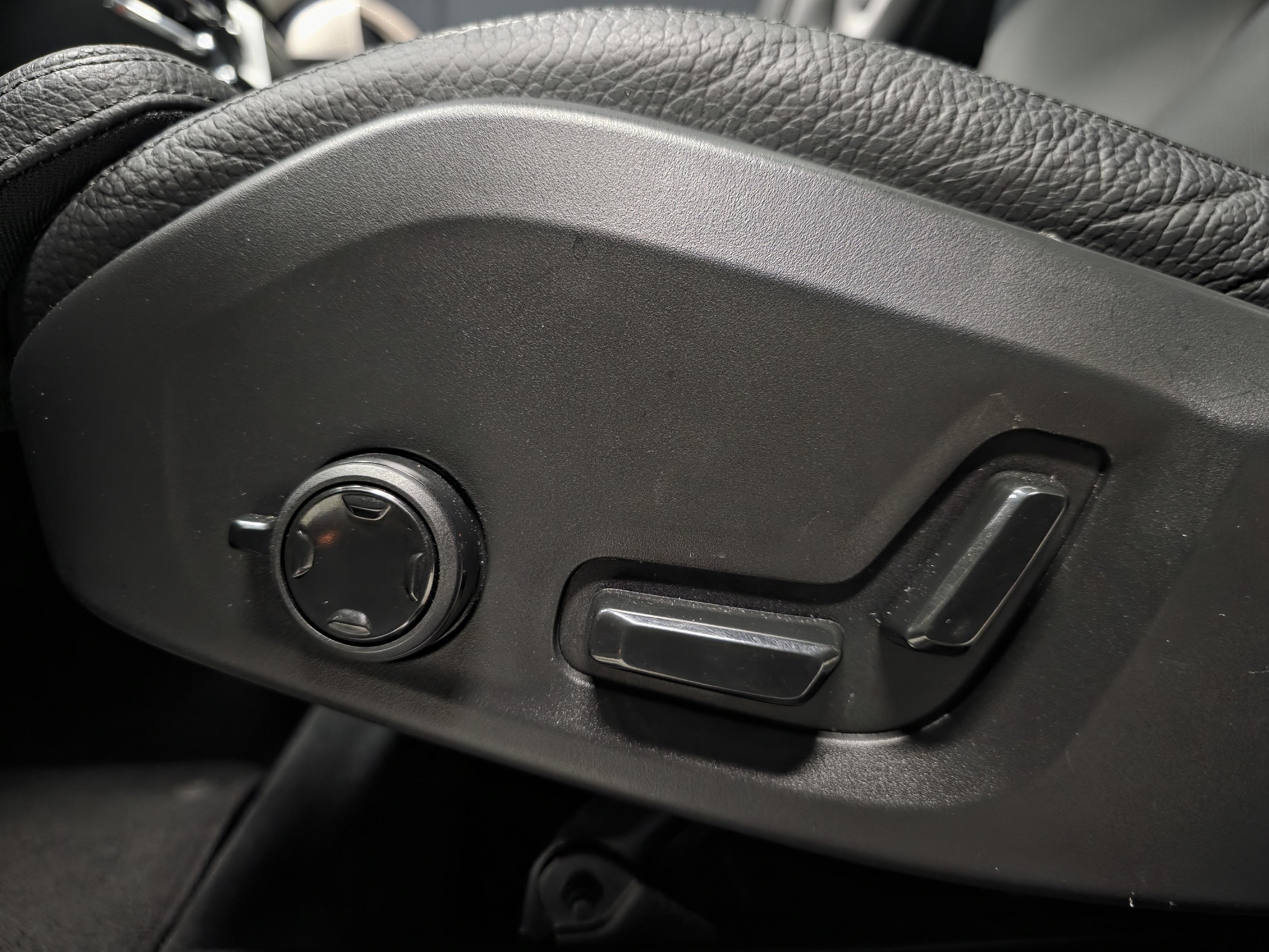 Volvo XC60 14
