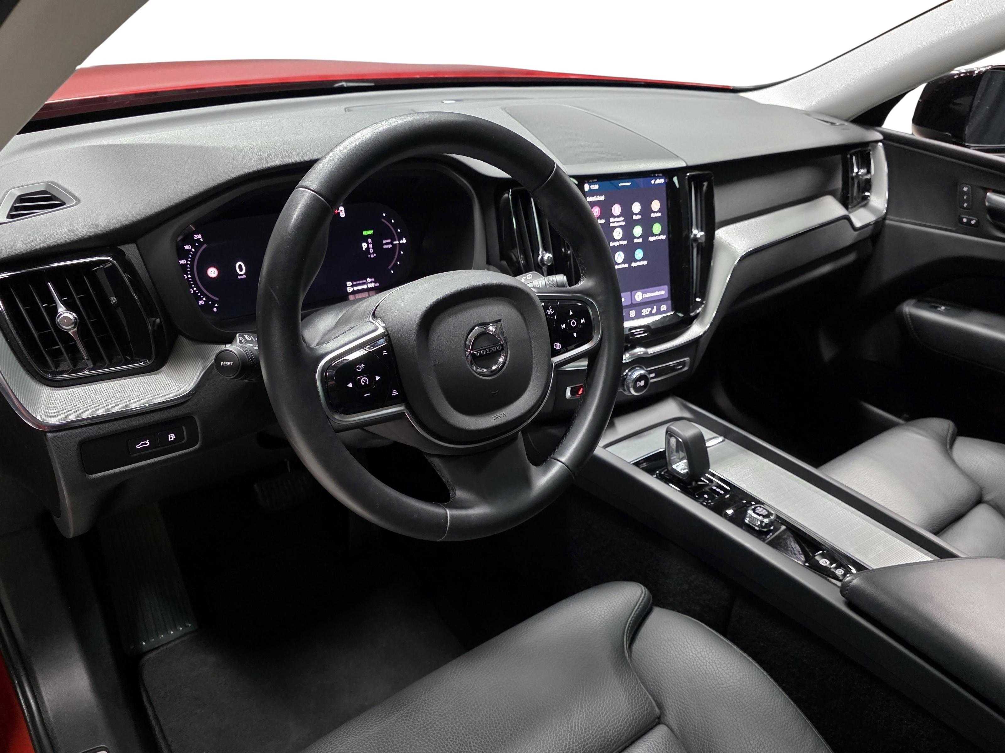Volvo XC60 8
