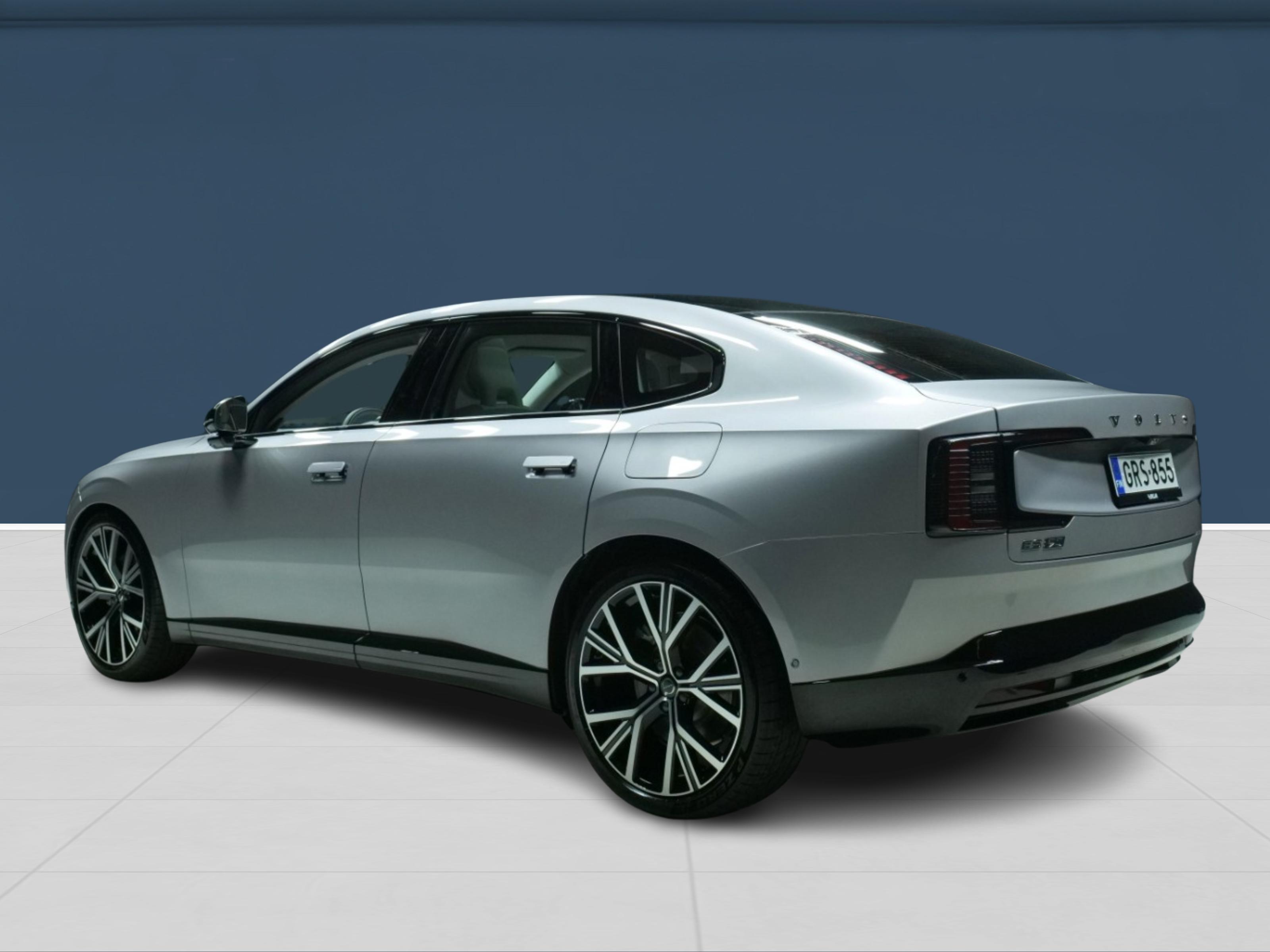 Volvo ES90 6