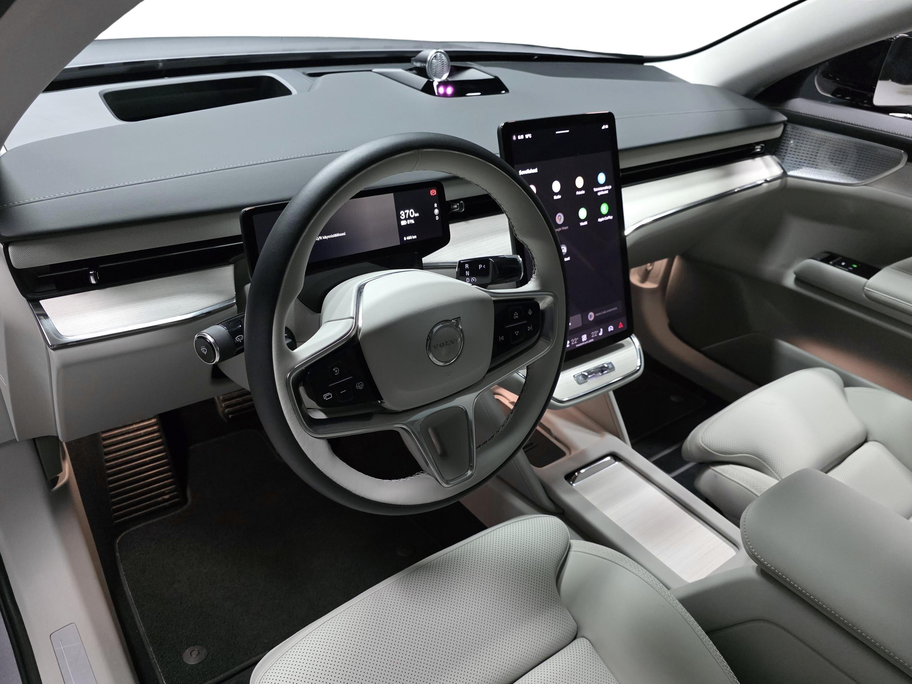 Volvo ES90 8