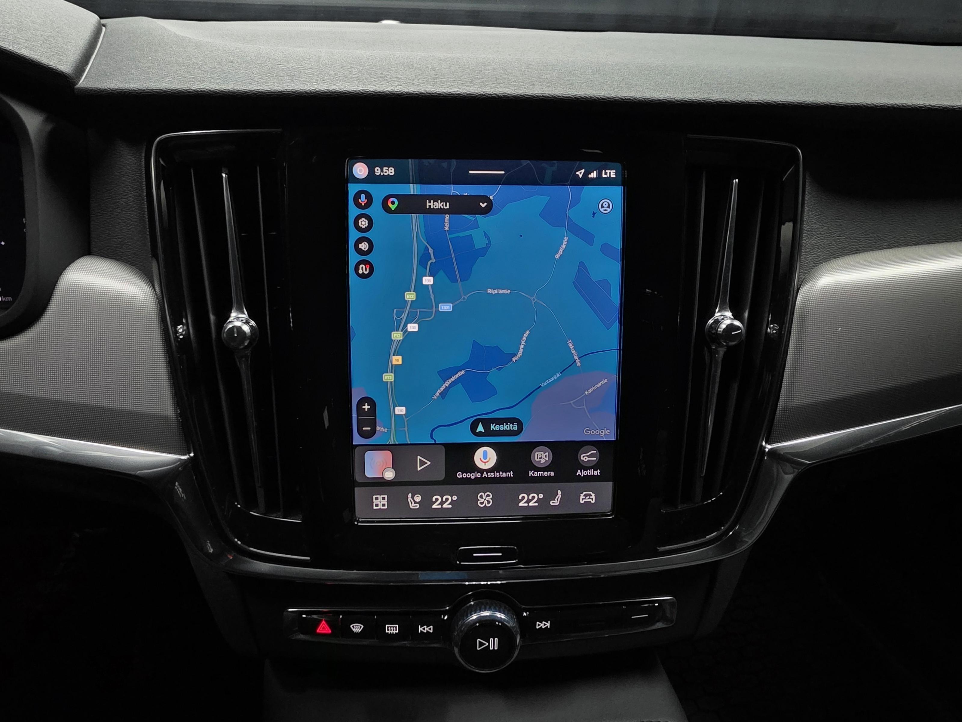 Volvo V90 12