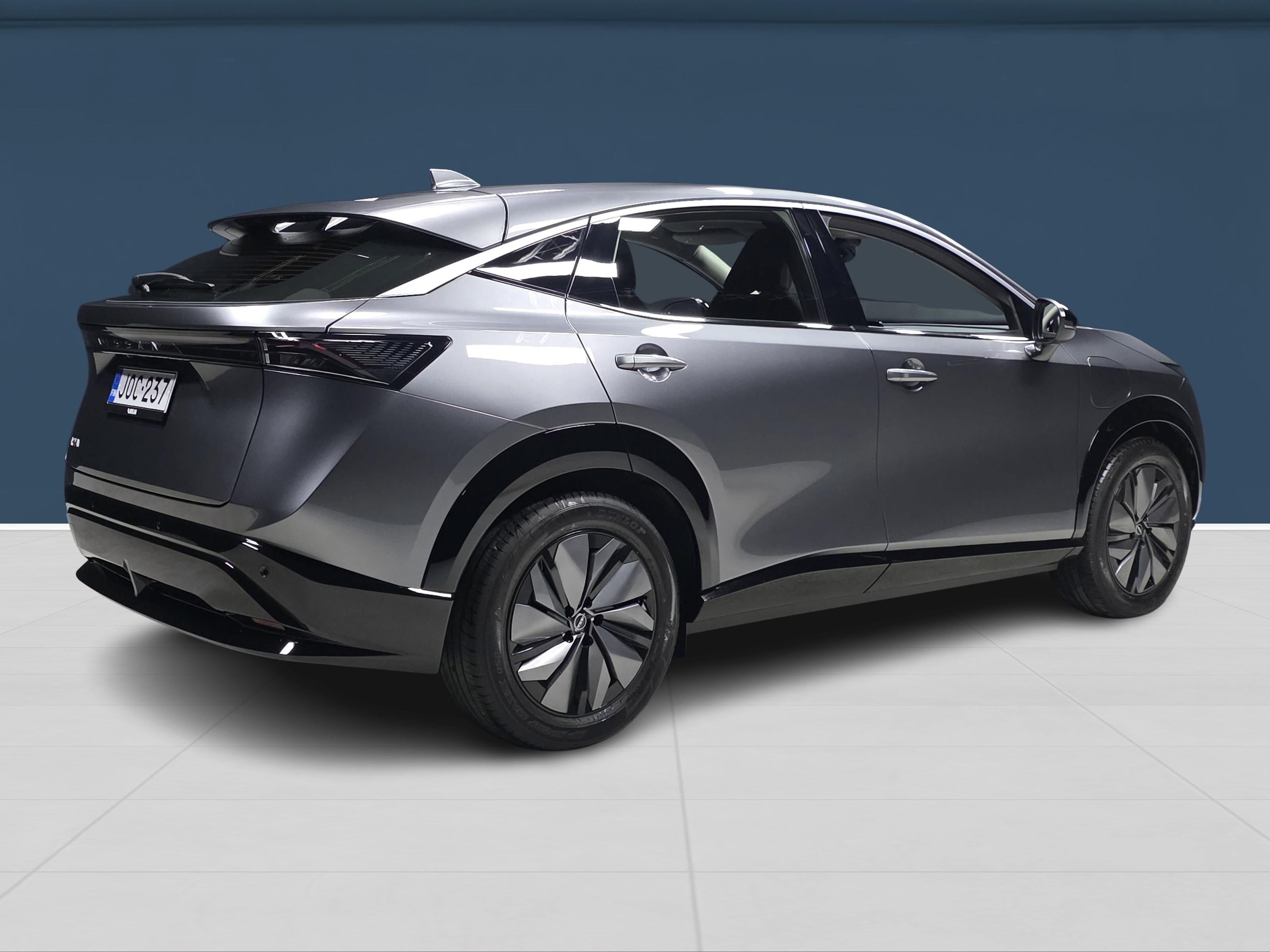 Nissan Ariya 4