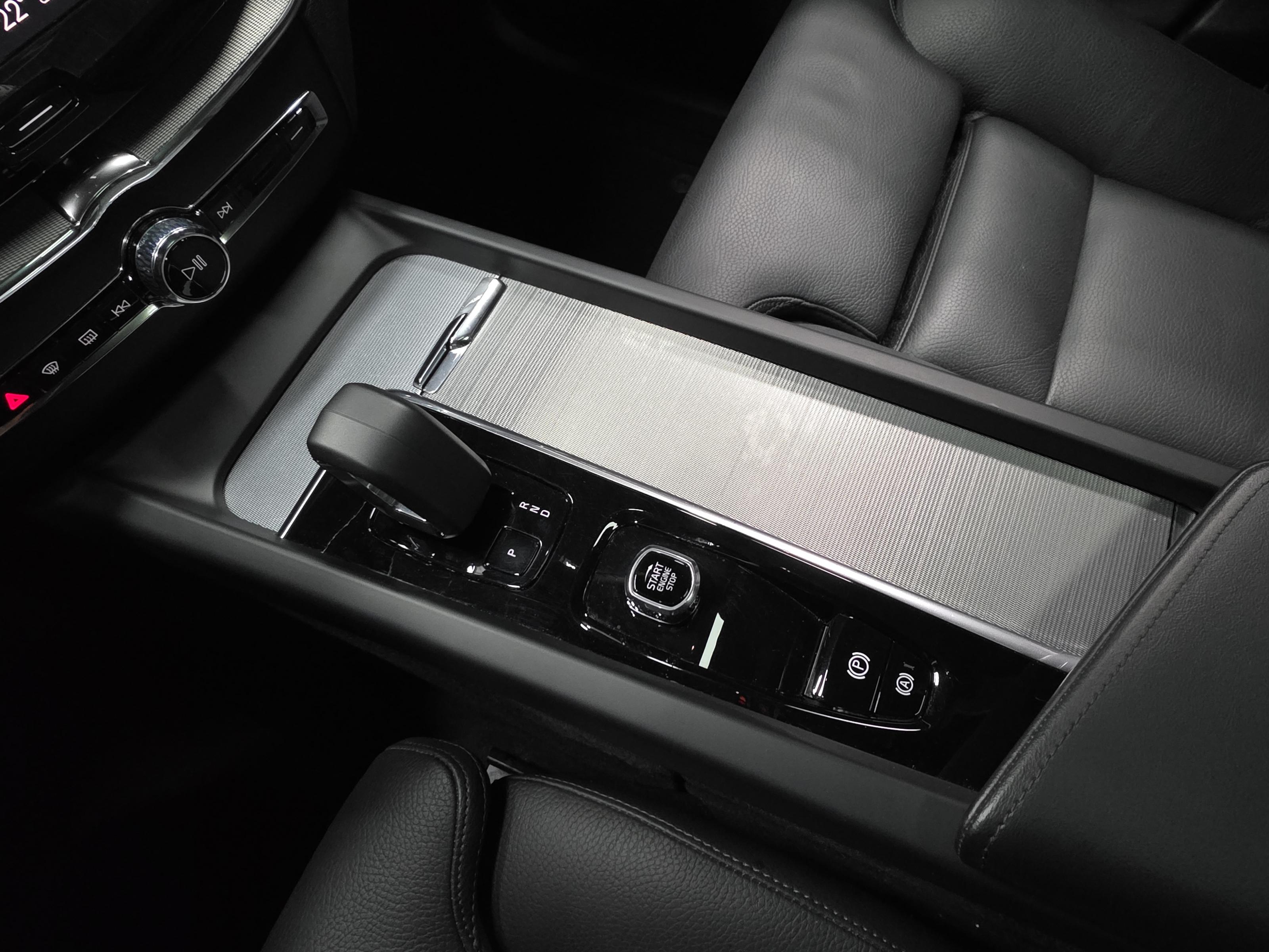 Volvo XC60 14