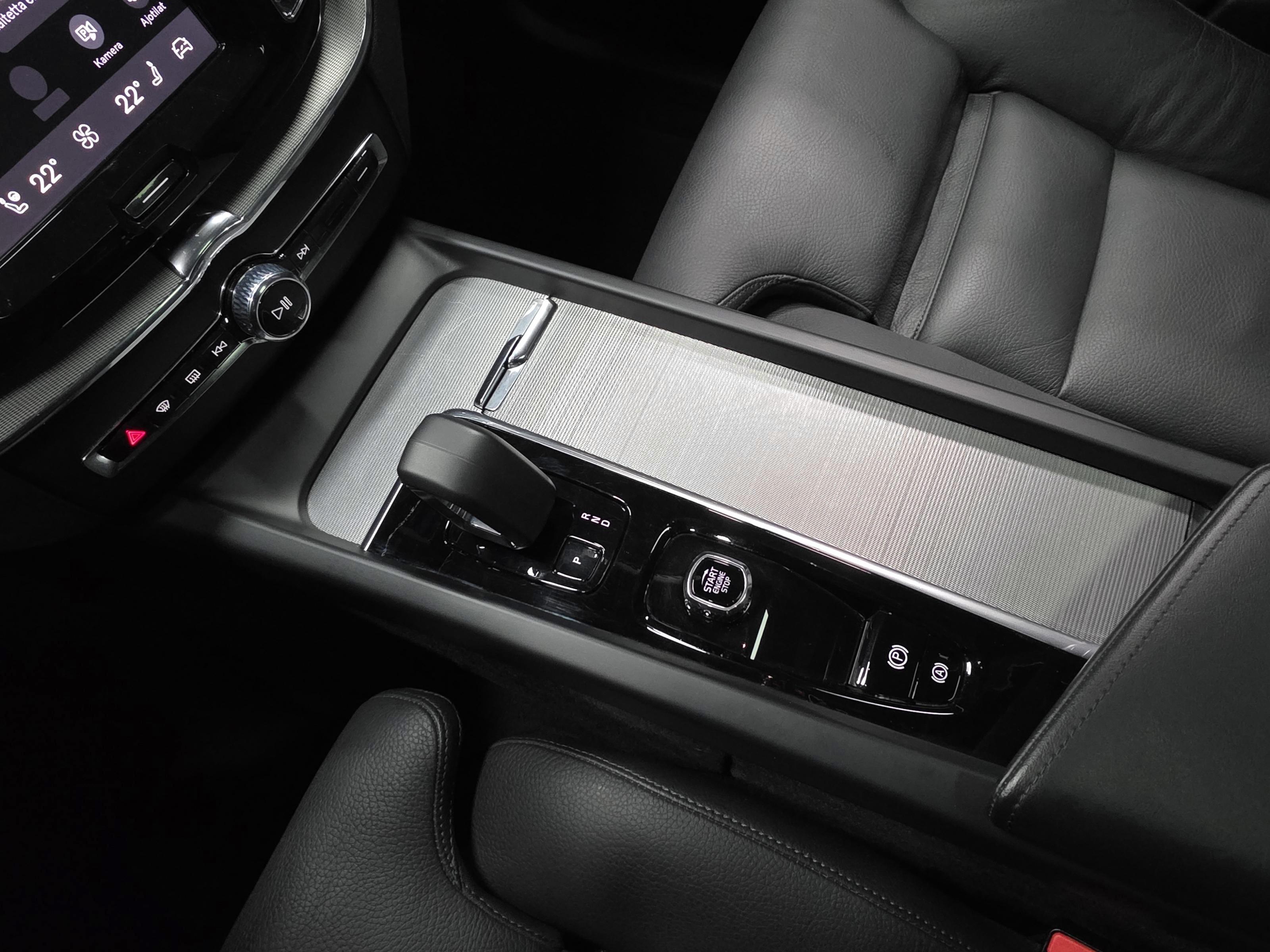 Volvo XC60 14