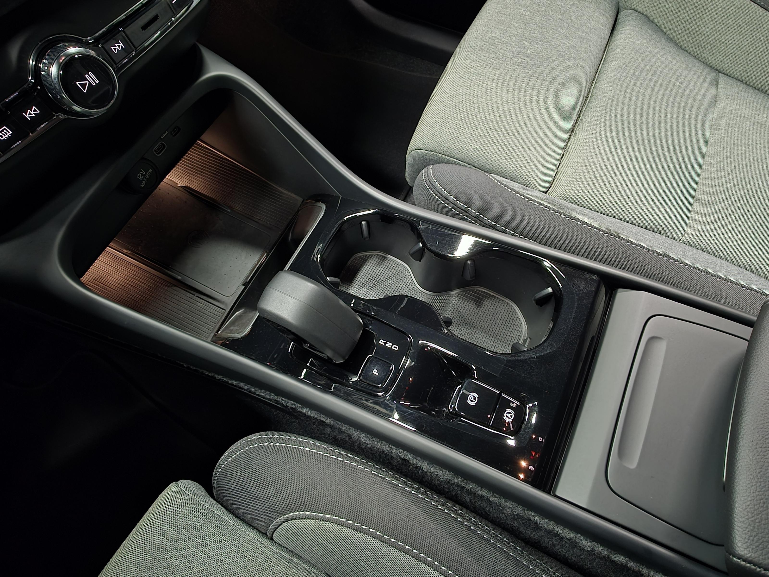 Volvo XC40 15