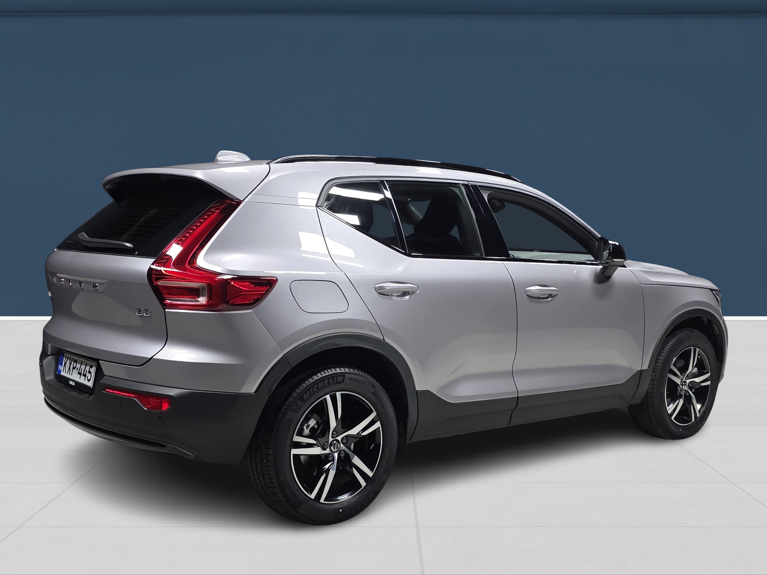 Volvo XC40 4