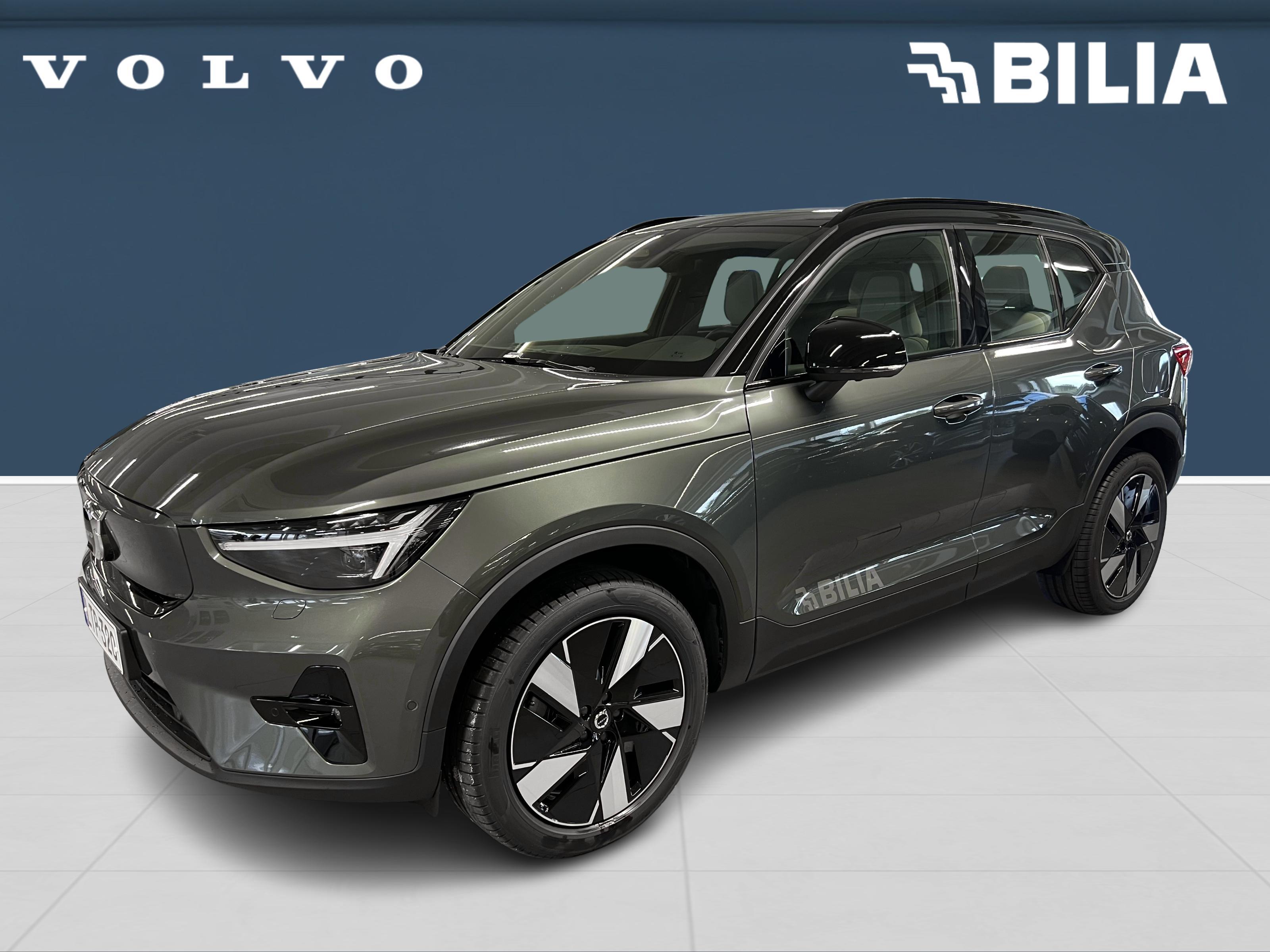 Volvo EX40 1