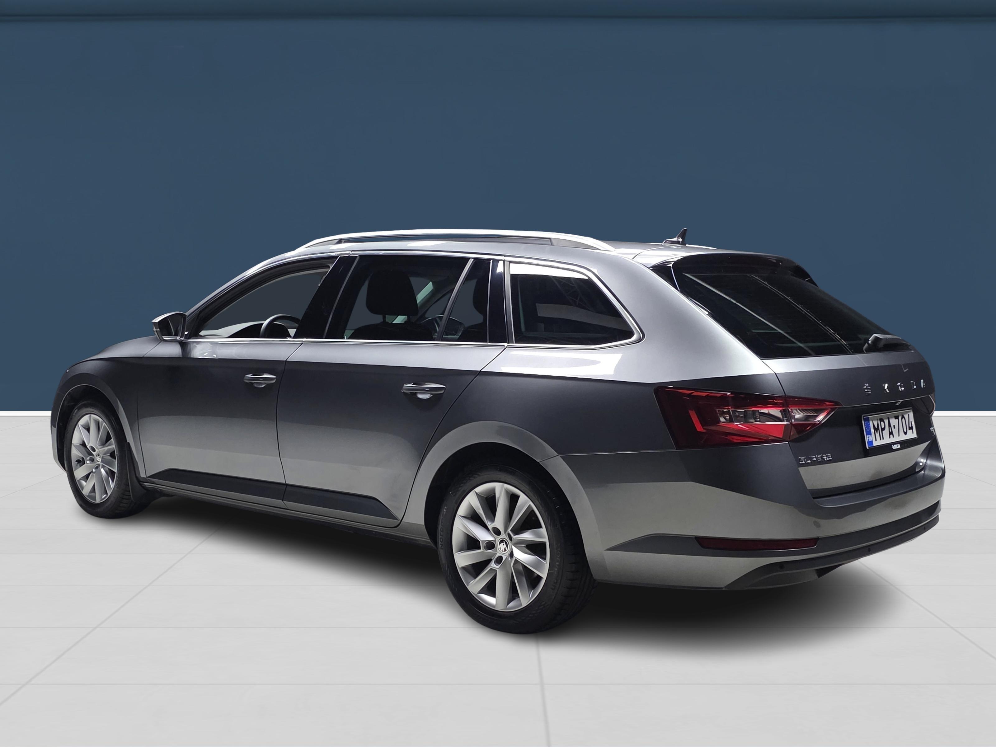 Skoda Superb 6