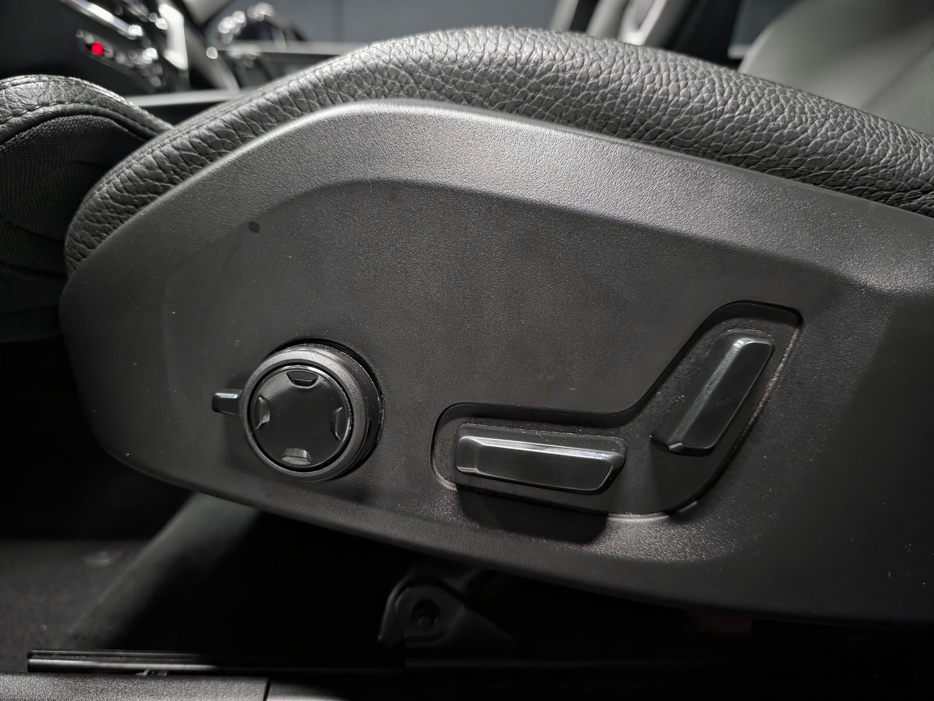 Volvo XC60 16