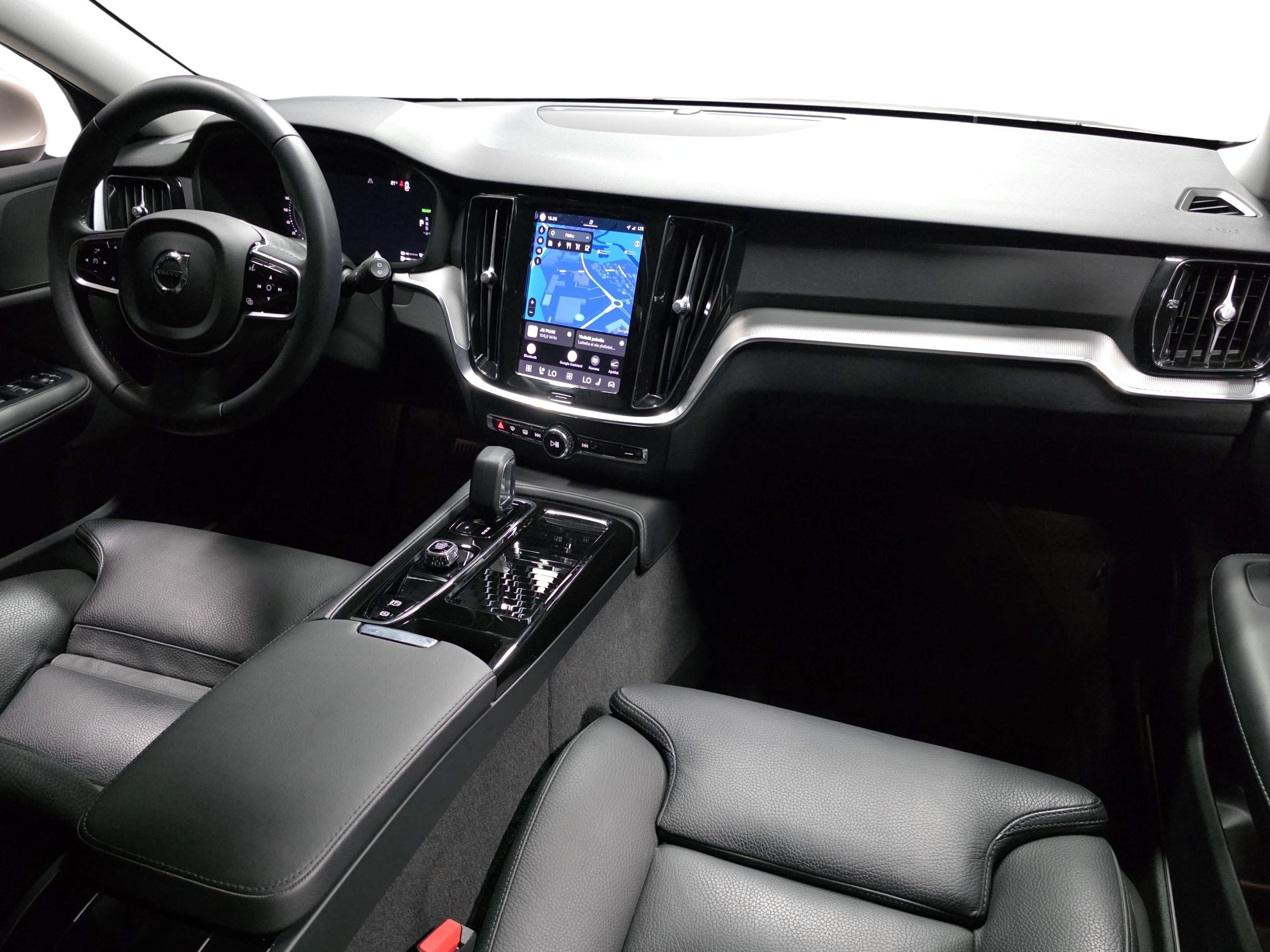 Volvo V60 17
