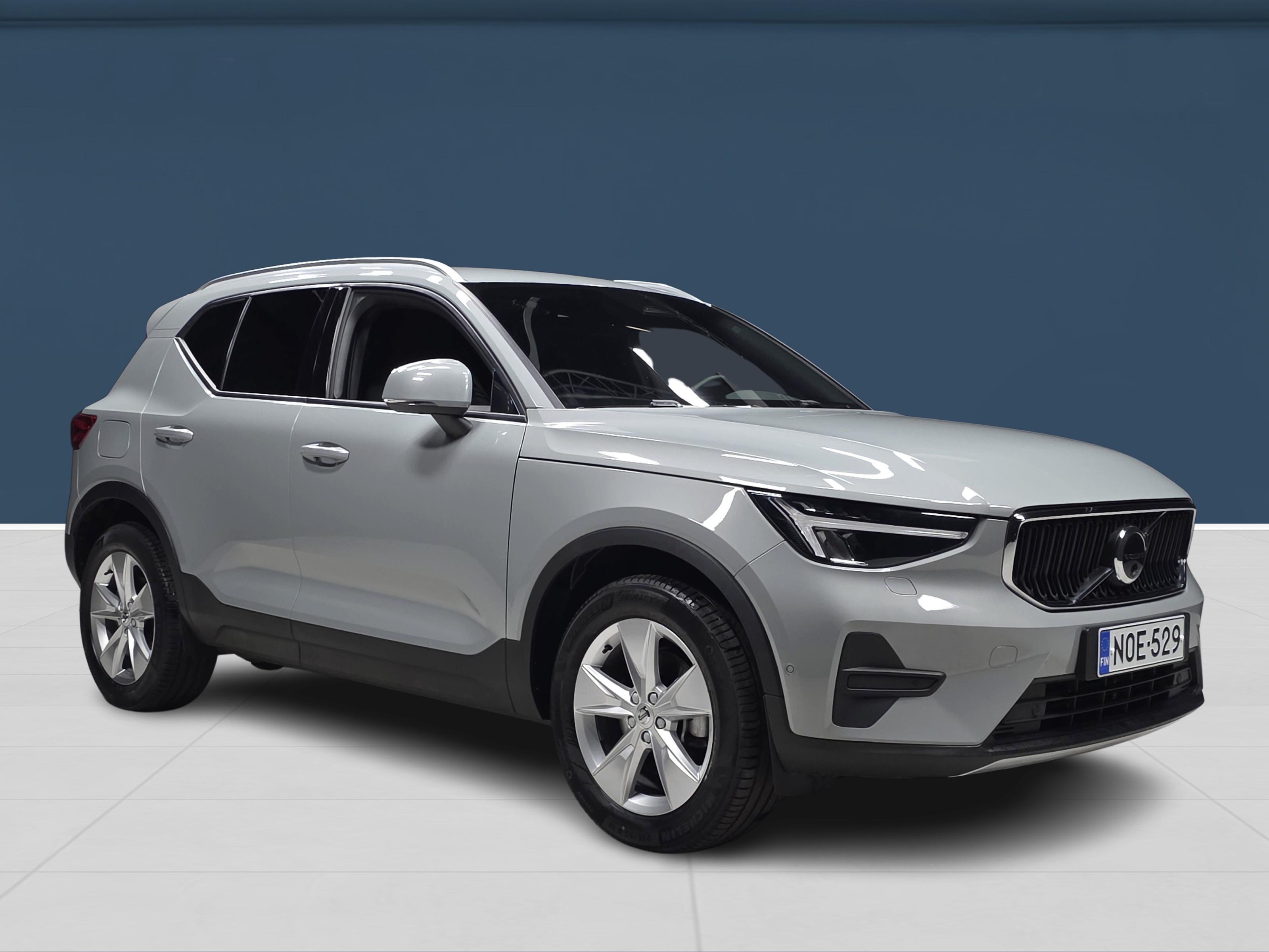 Volvo XC40 3