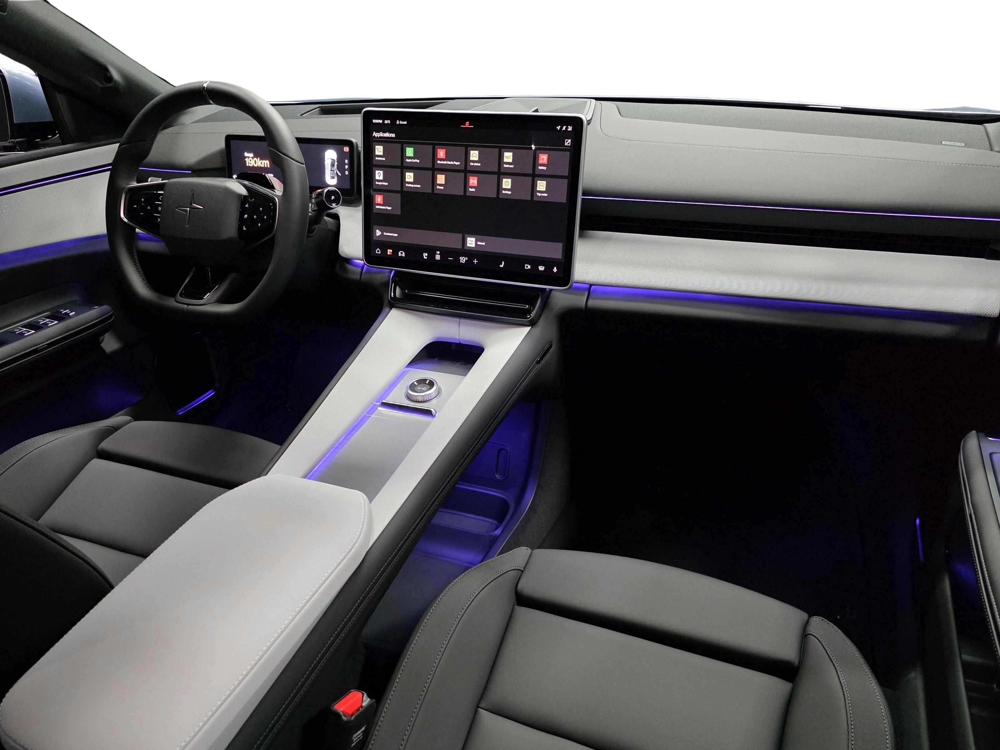 Polestar 4 17