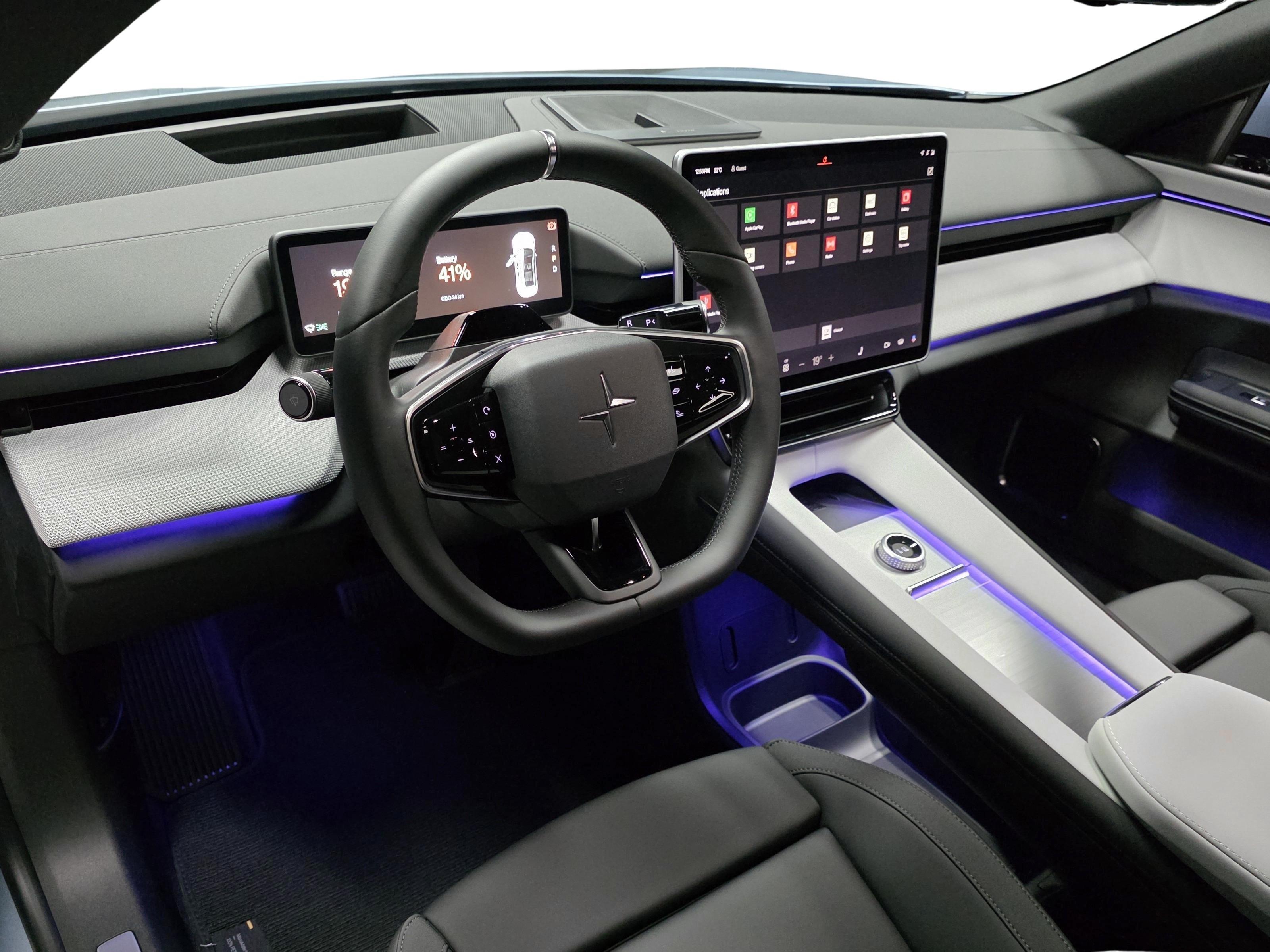 Polestar 4 8