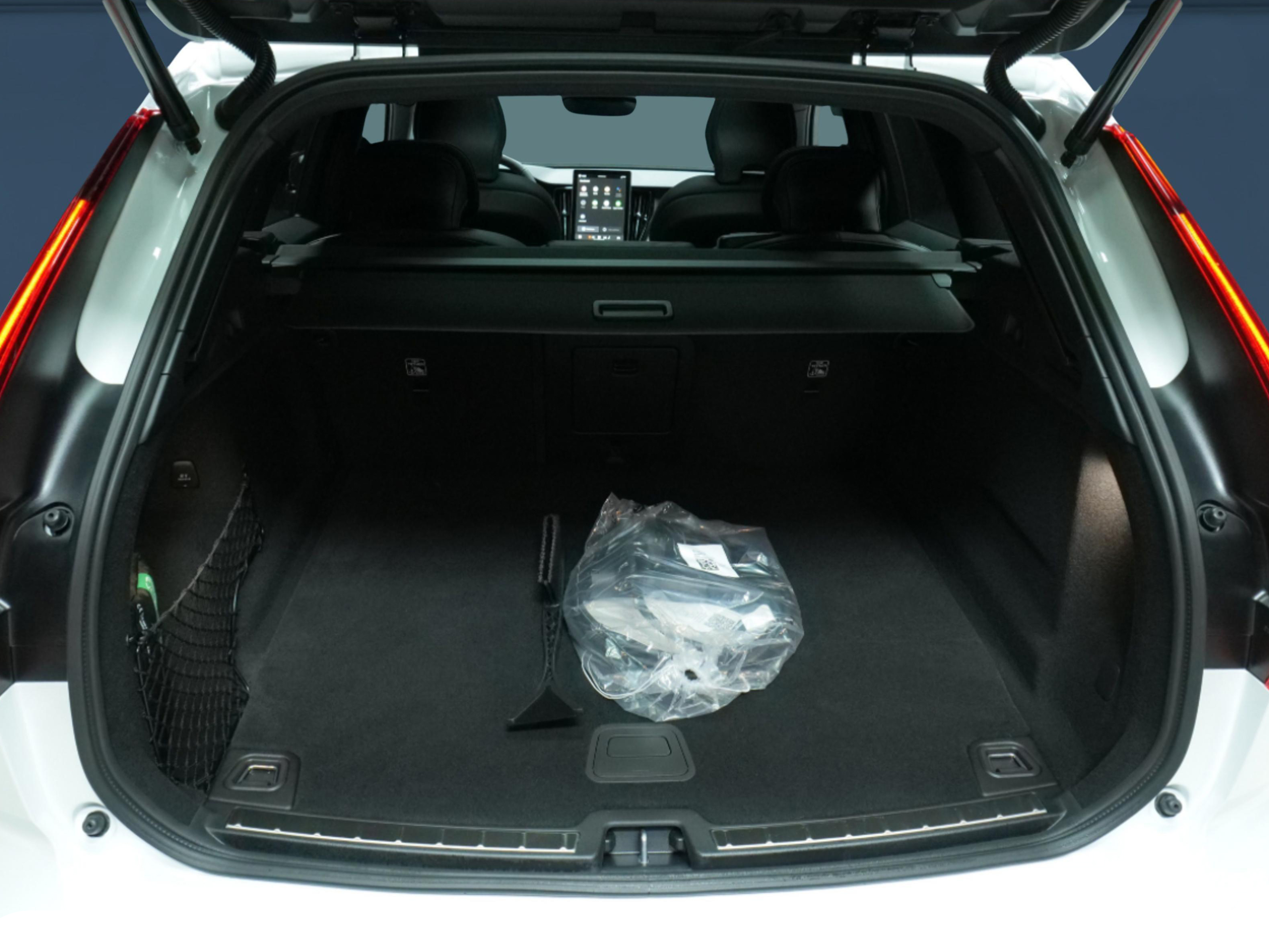 Volvo XC60 11