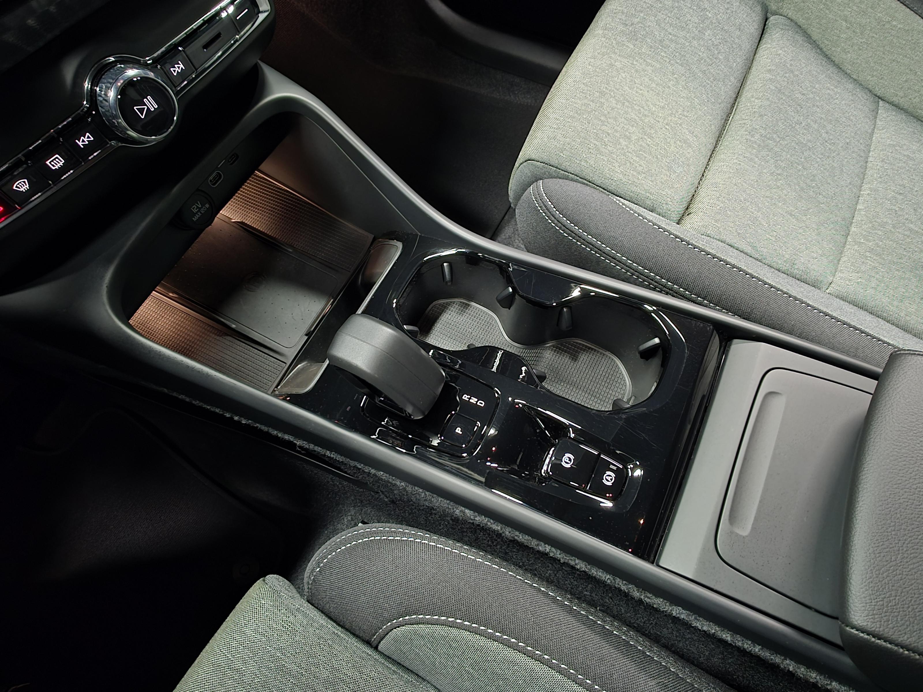Volvo XC40 15