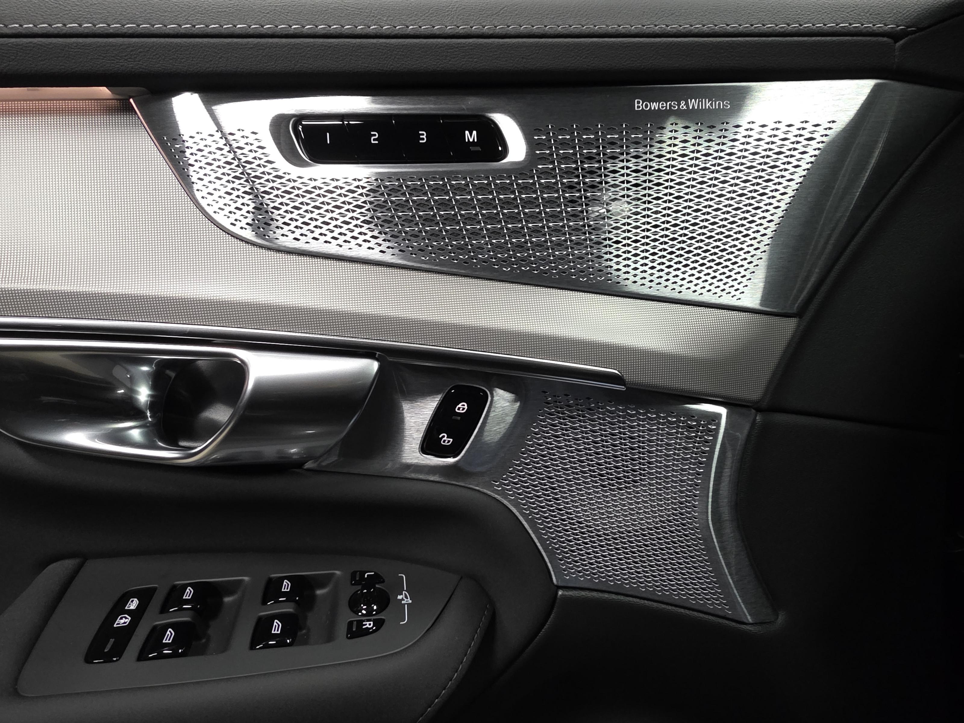Volvo XC90 14
