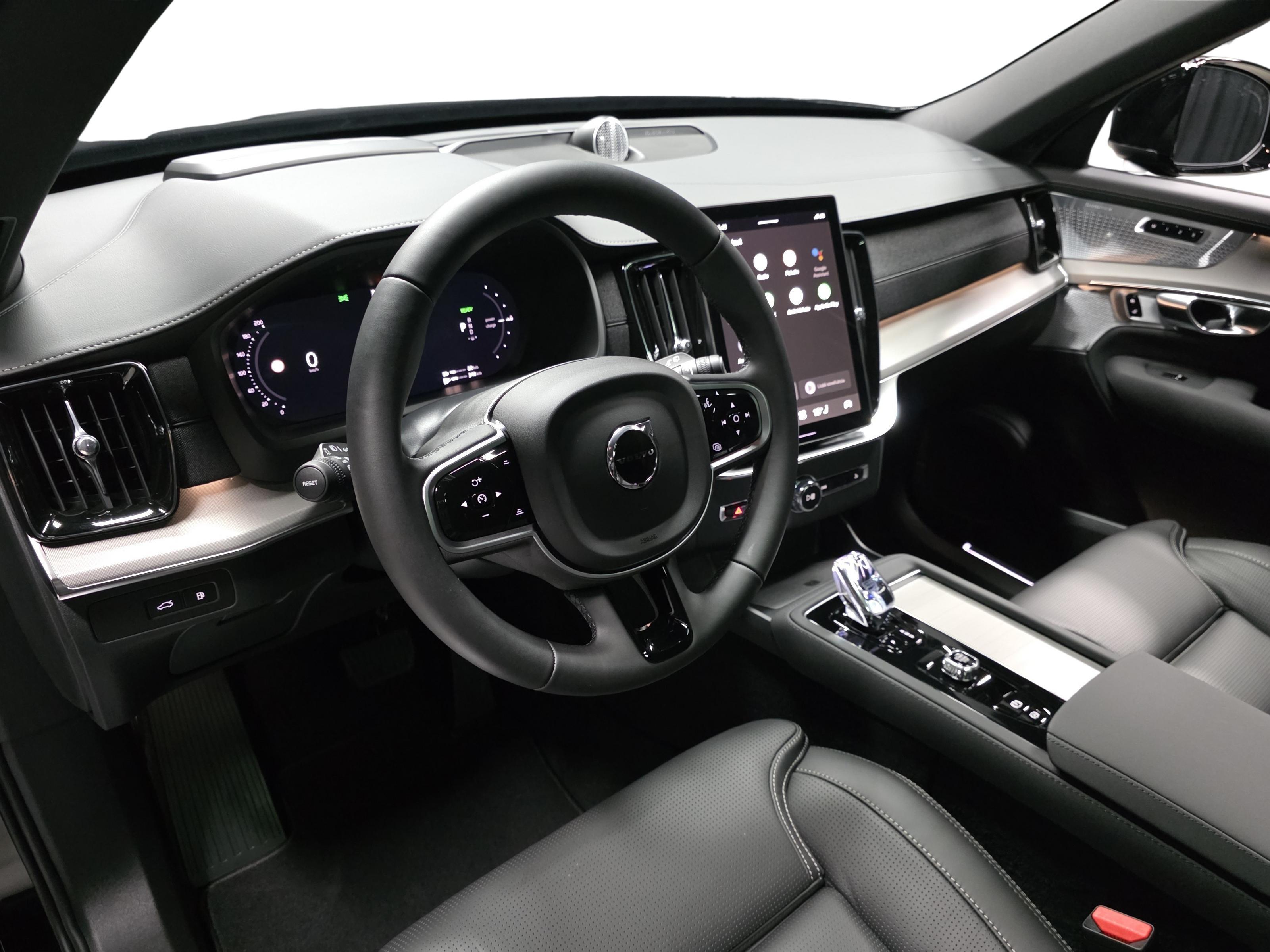 Volvo XC90 8
