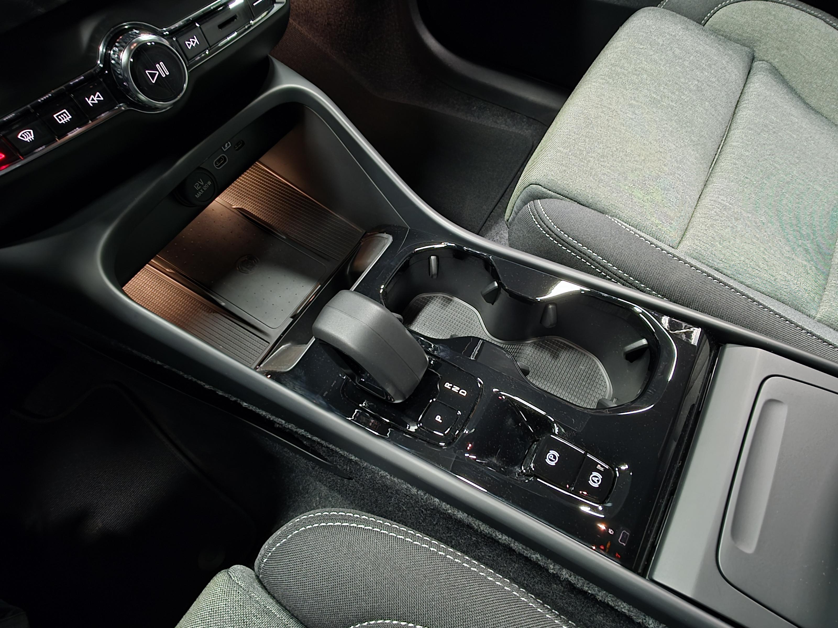 Volvo XC40 13